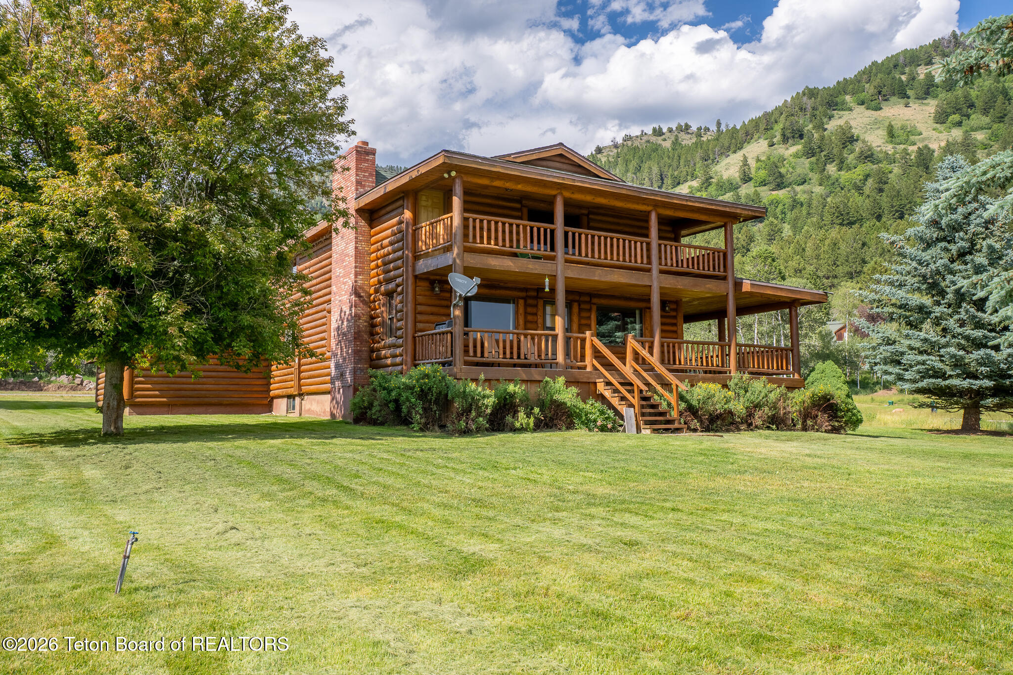 112 CANYON PINES WAY