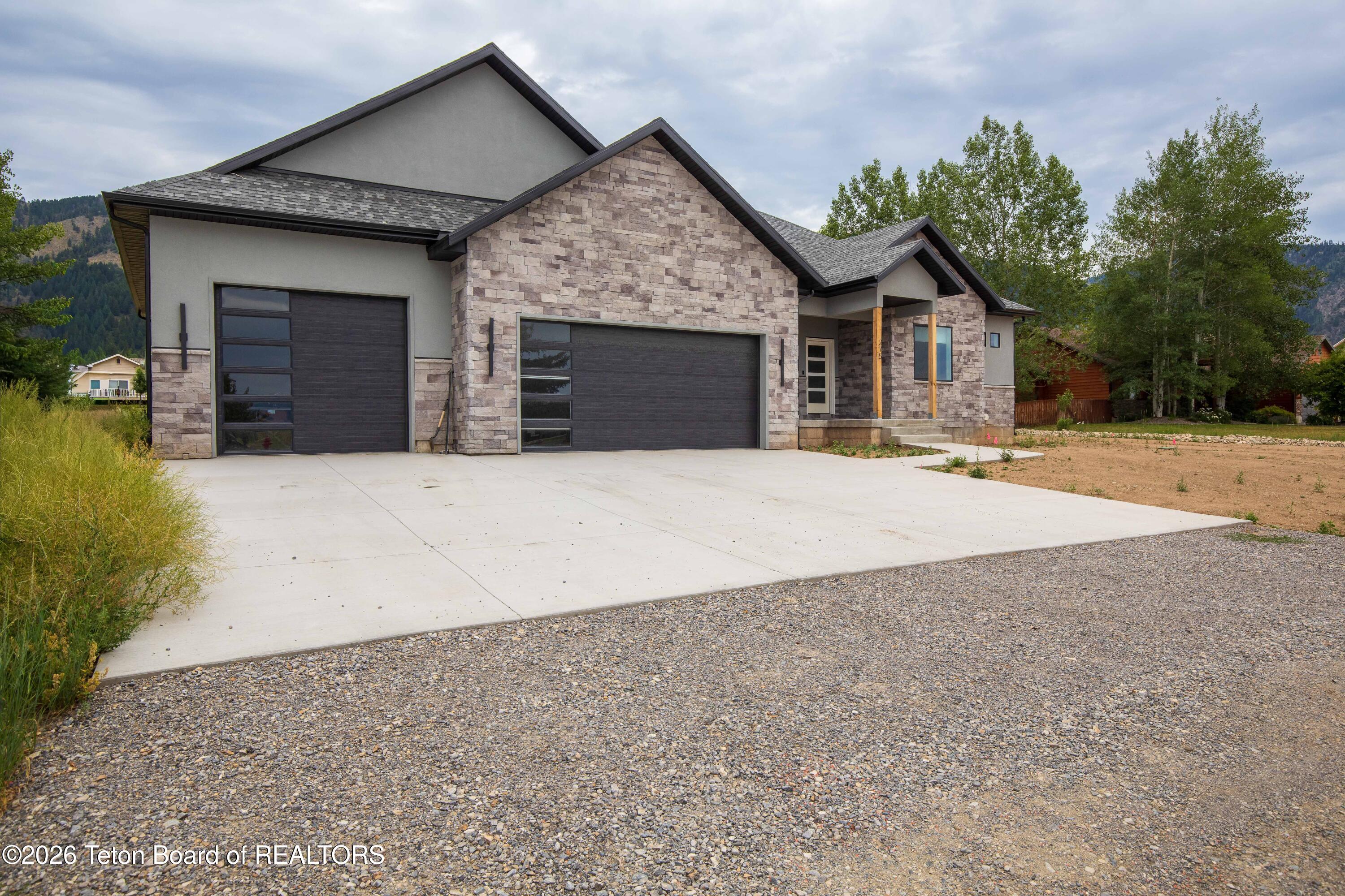 275 ALTA Drive