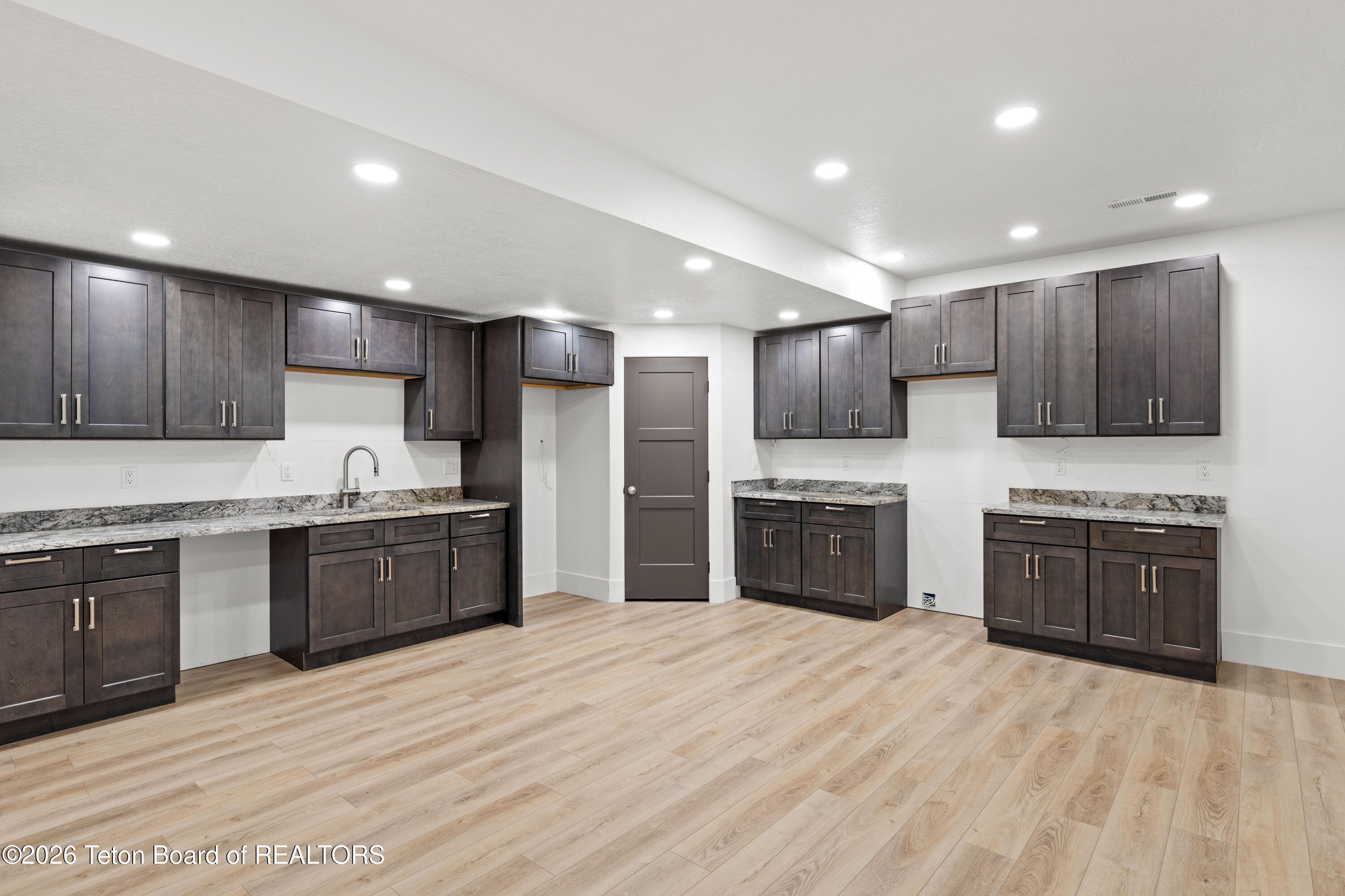 275 ALTA Drive