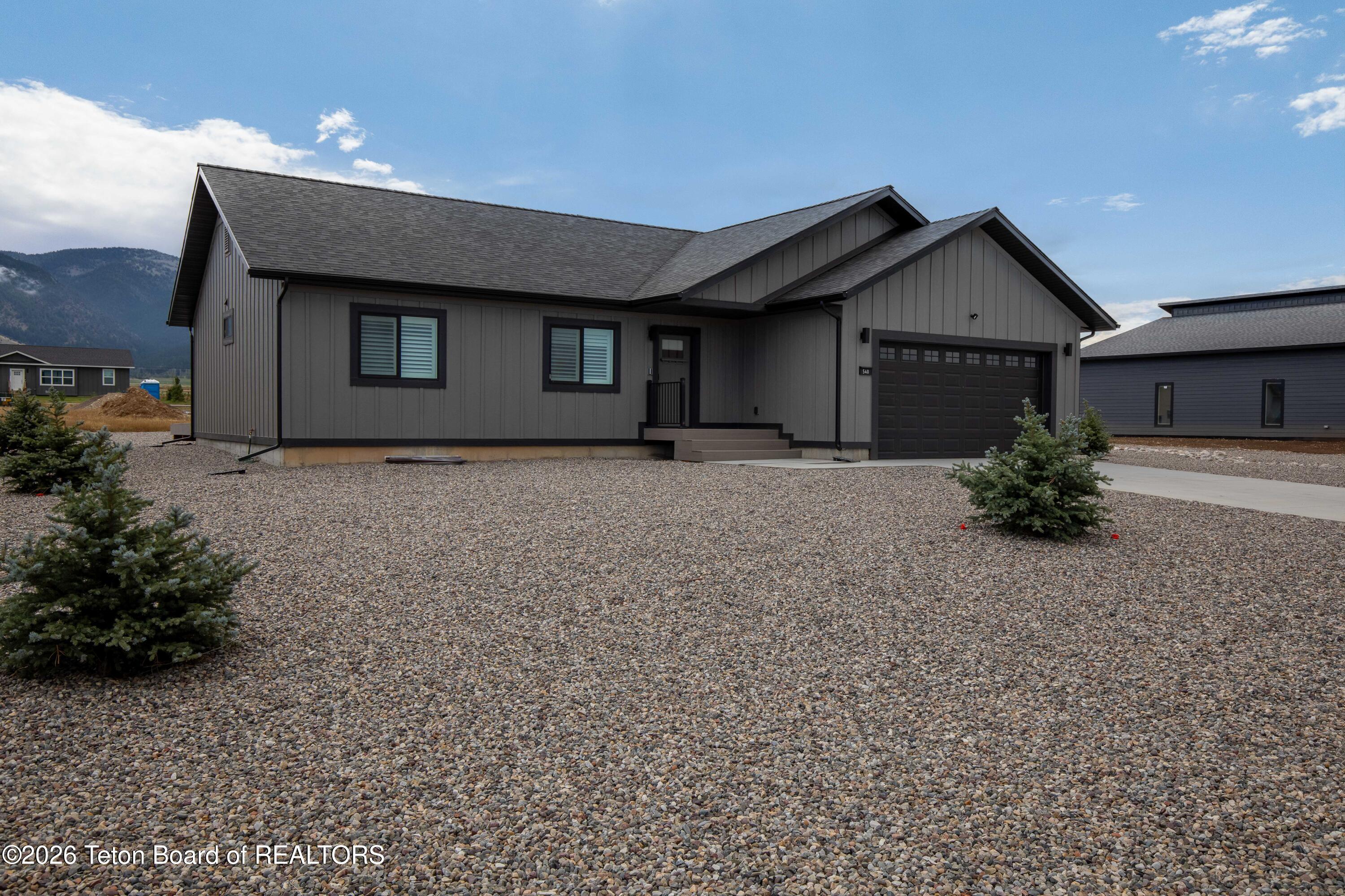 540 LITTLE GREYS Loop