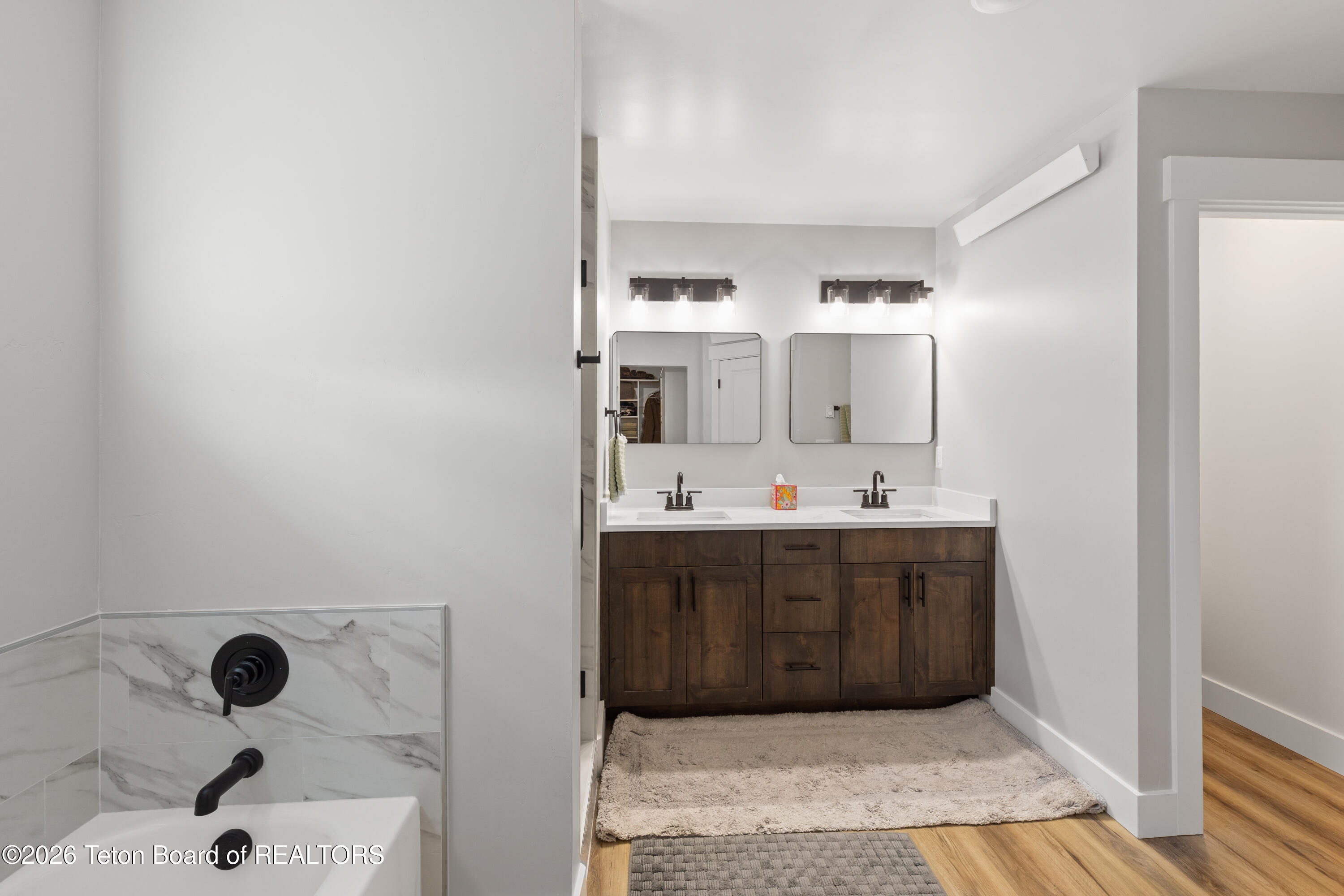 540 LITTLE GREYS Loop