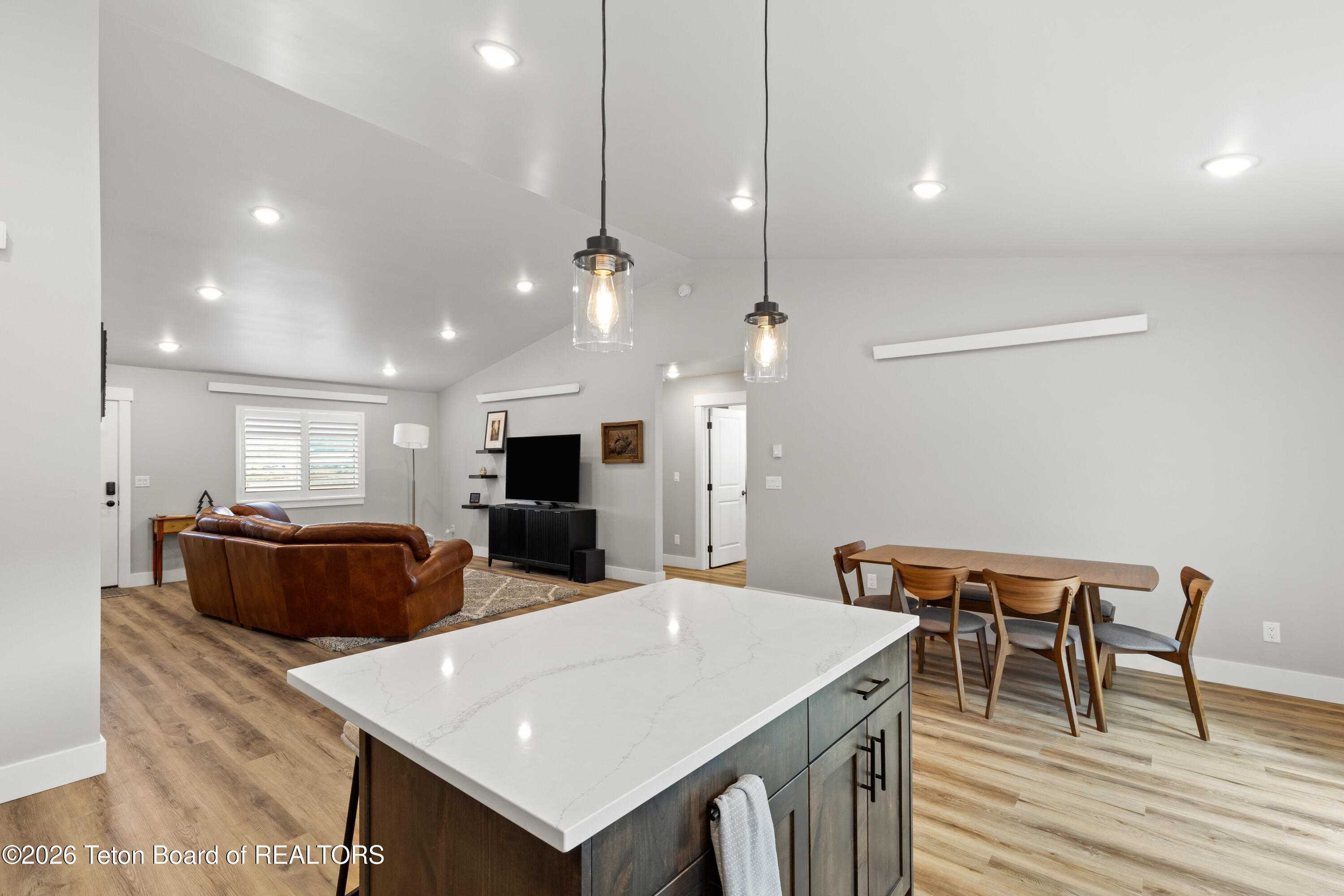 540 LITTLE GREYS Loop