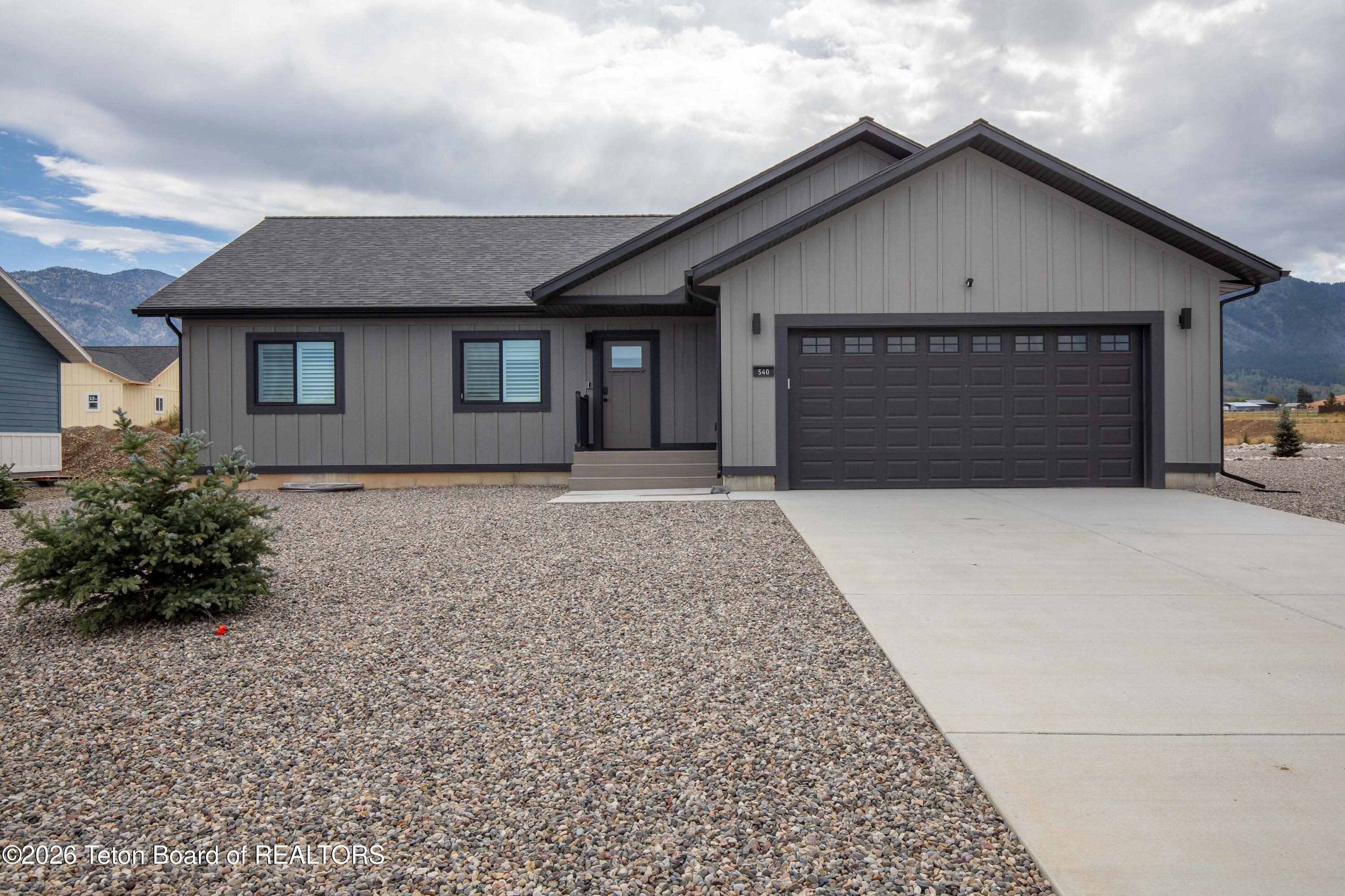 540 LITTLE GREYS Loop