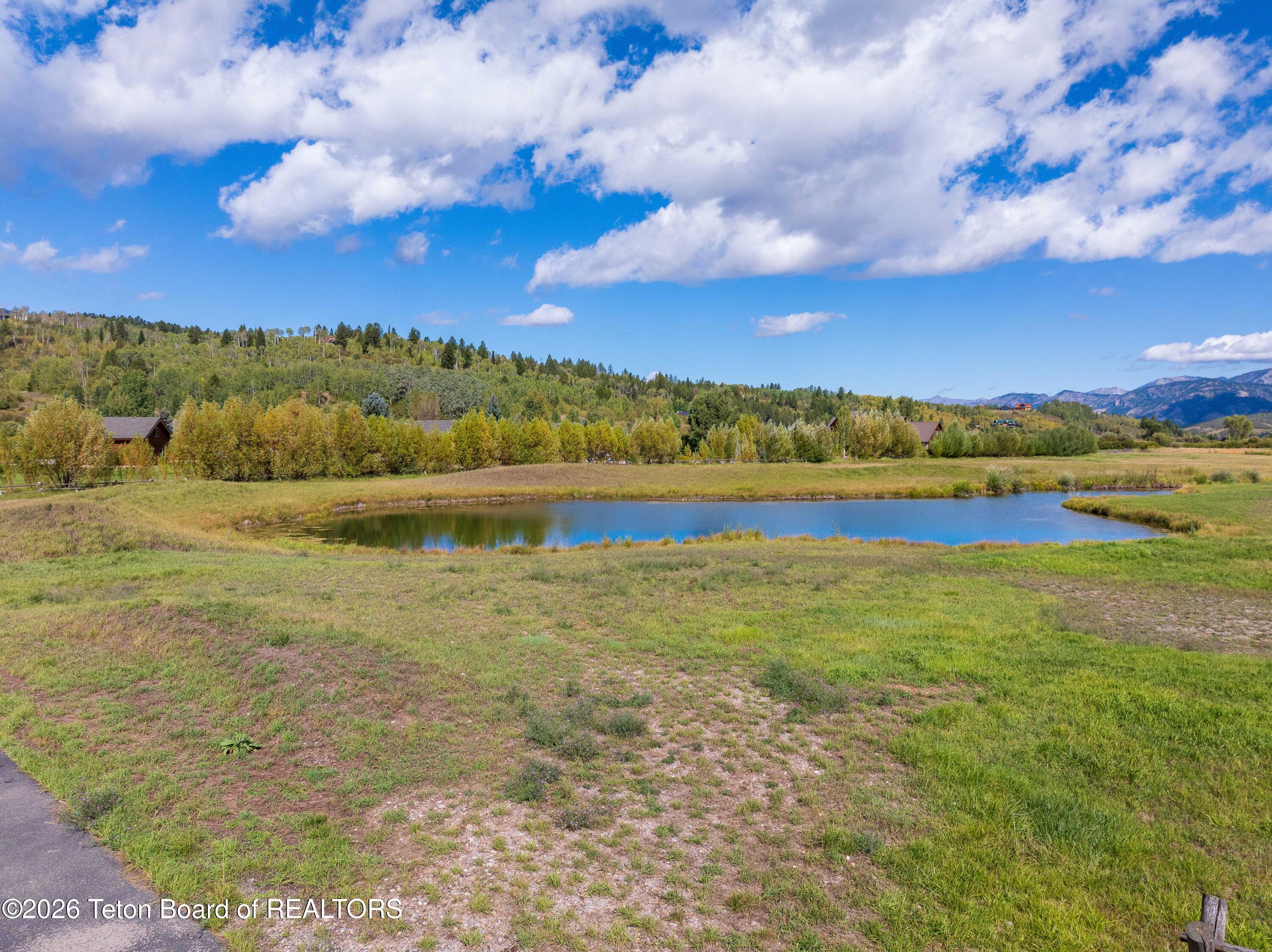 43 RIVER TRAIL Circle