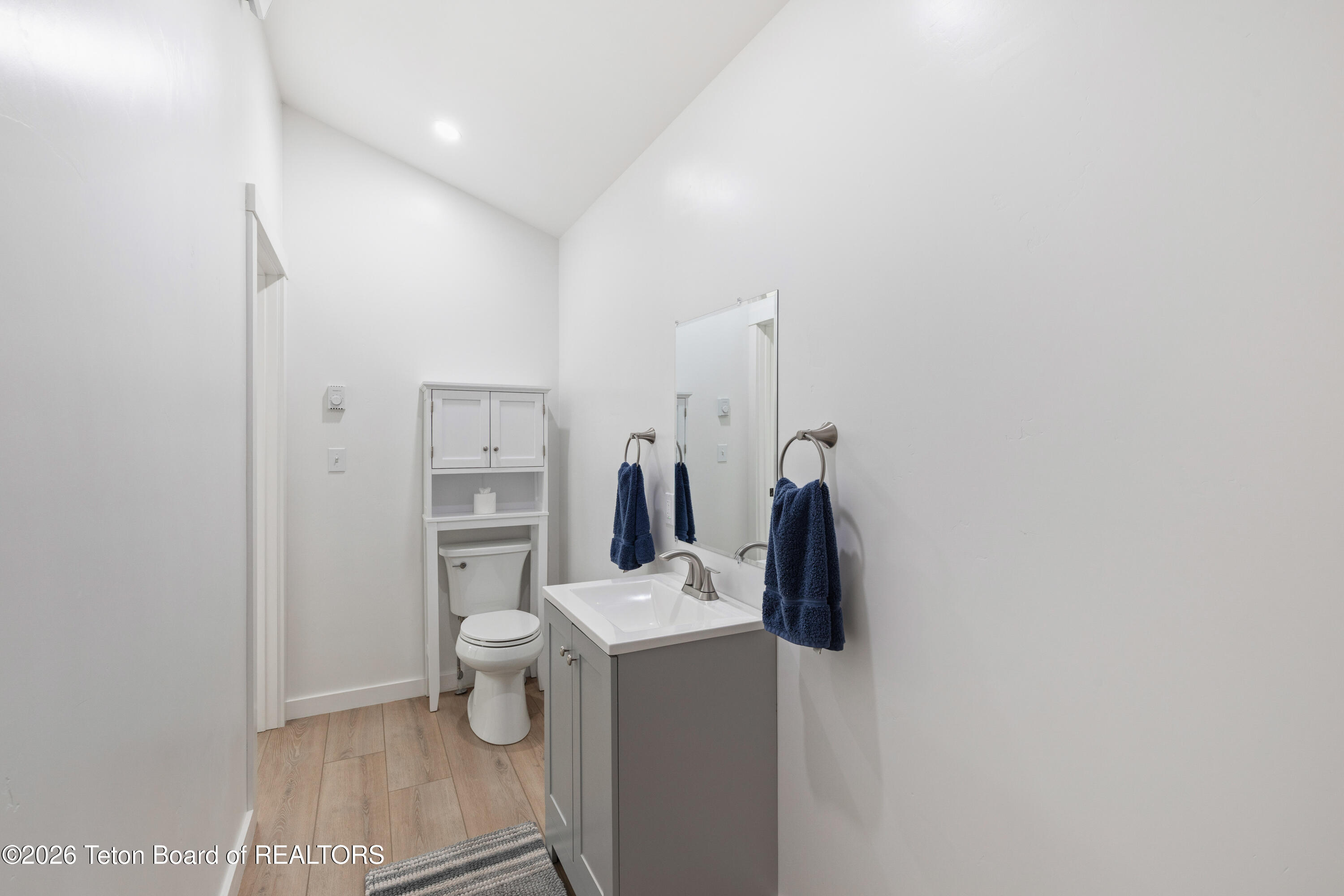 116 CLEARVIEW Drive