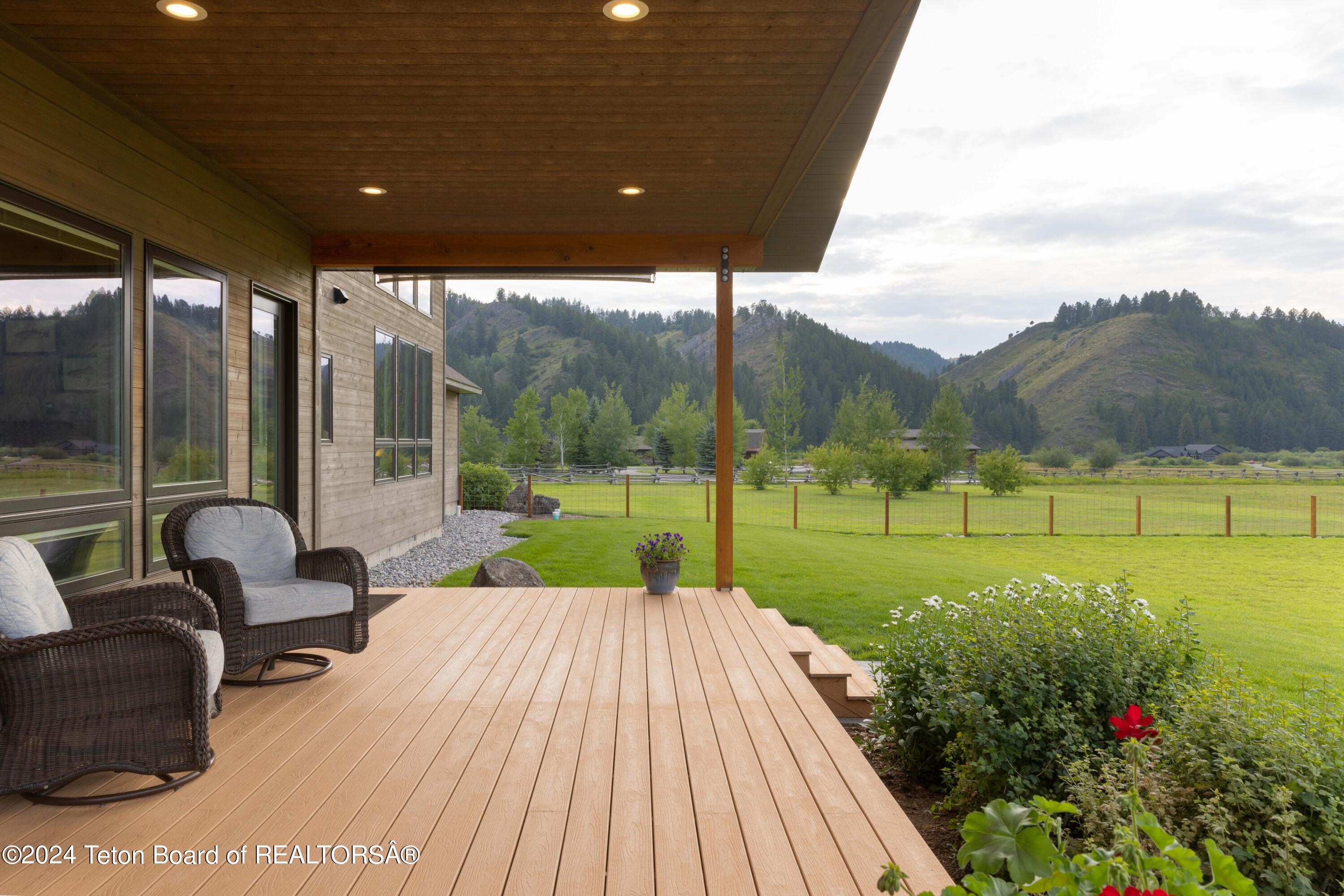 293 SALT RIVER RANCH Lane