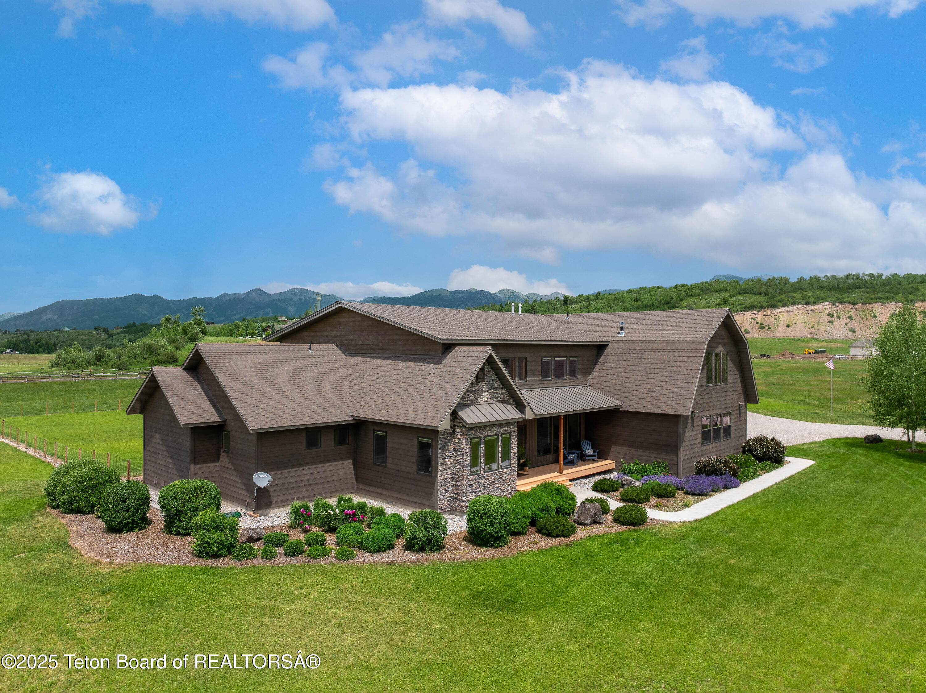 293 SALT RIVER RANCH Lane