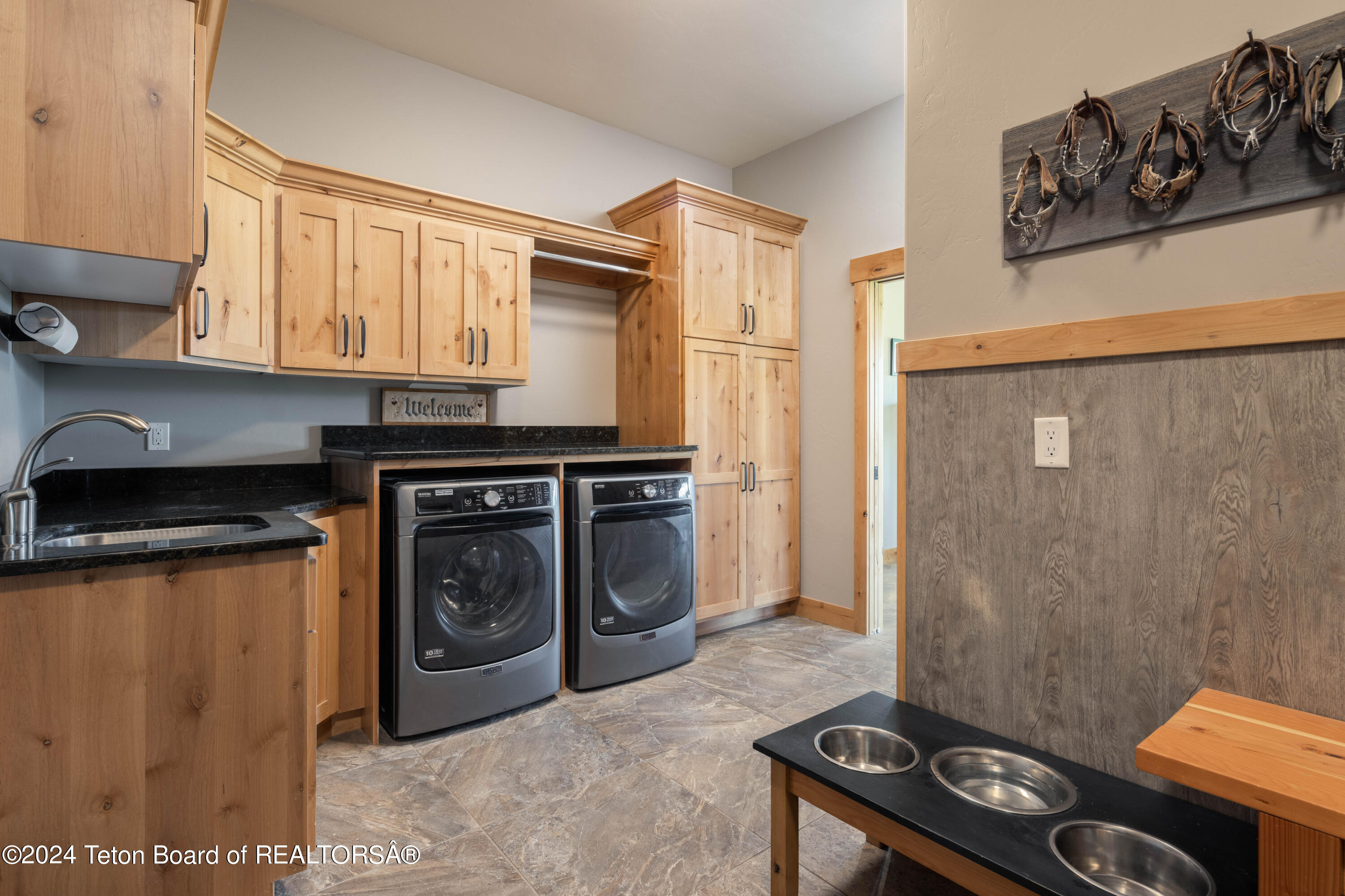 293 SALT RIVER RANCH Lane