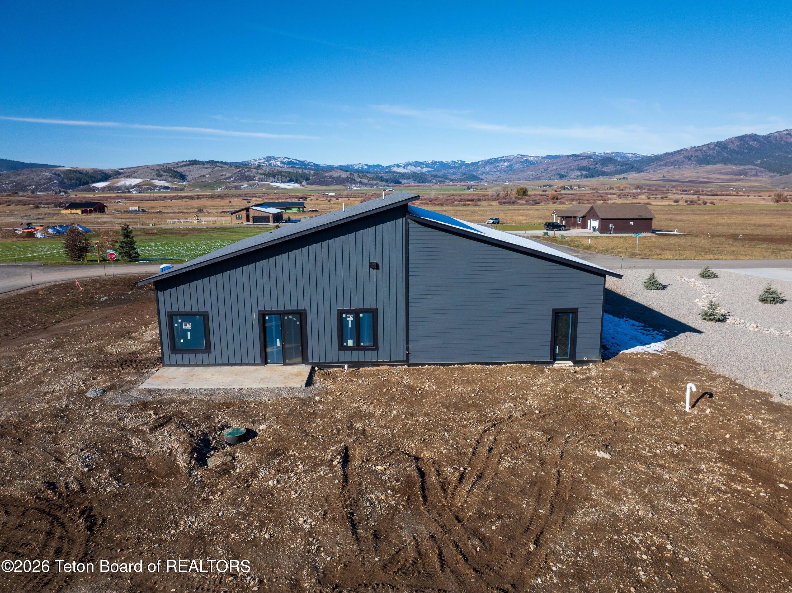 524 LITTLE GREY'S Loop