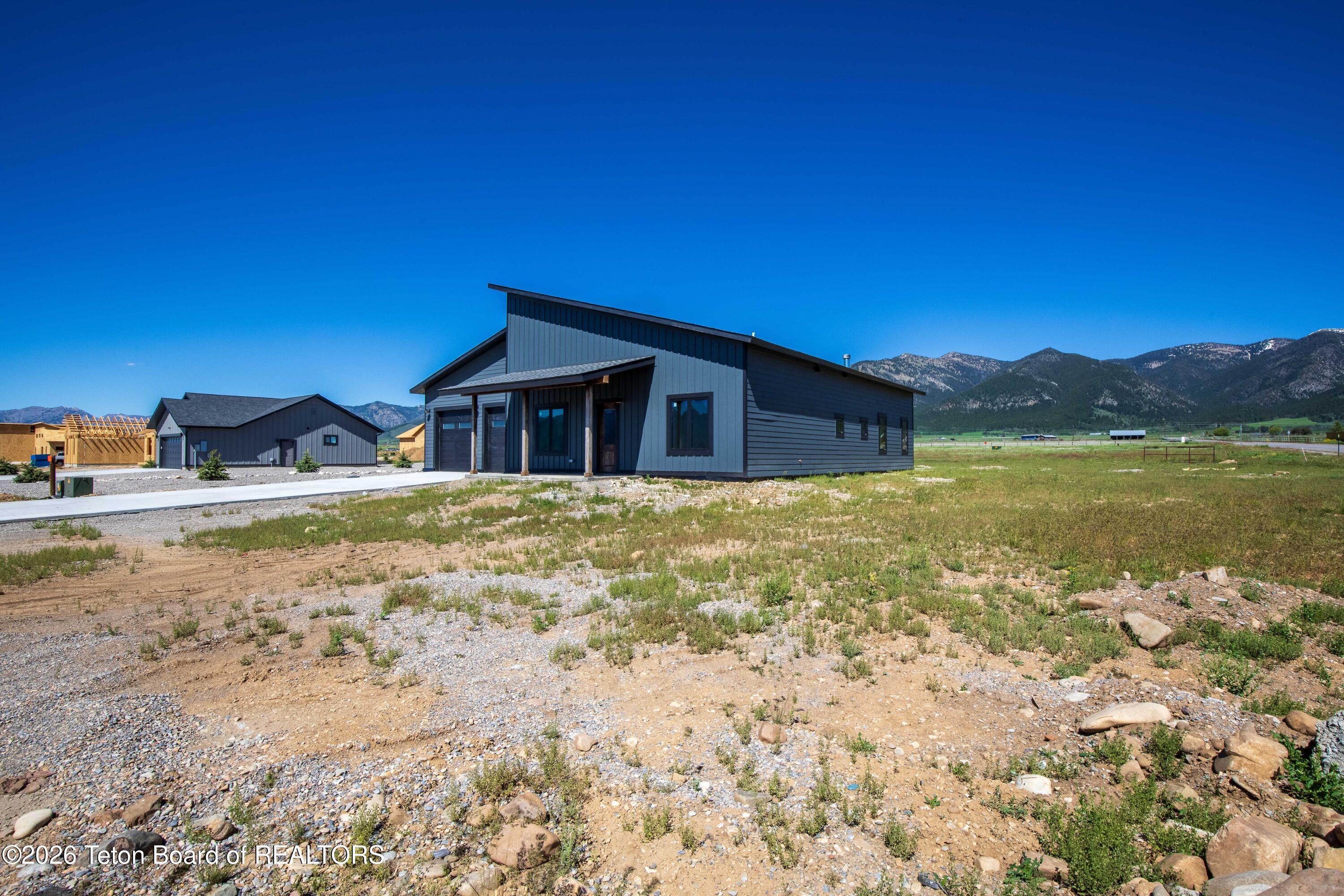 524 LITTLE GREY'S Loop