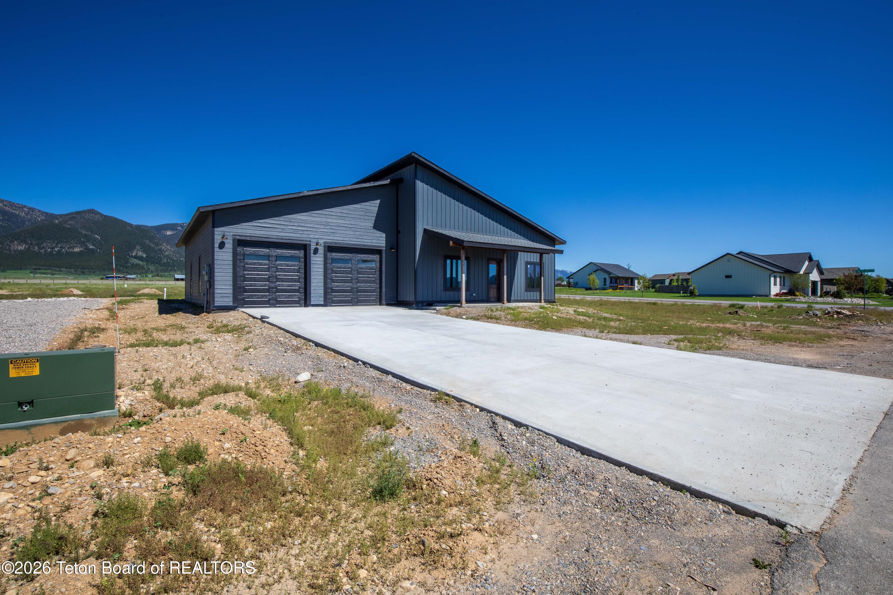 524 LITTLE GREY'S Loop