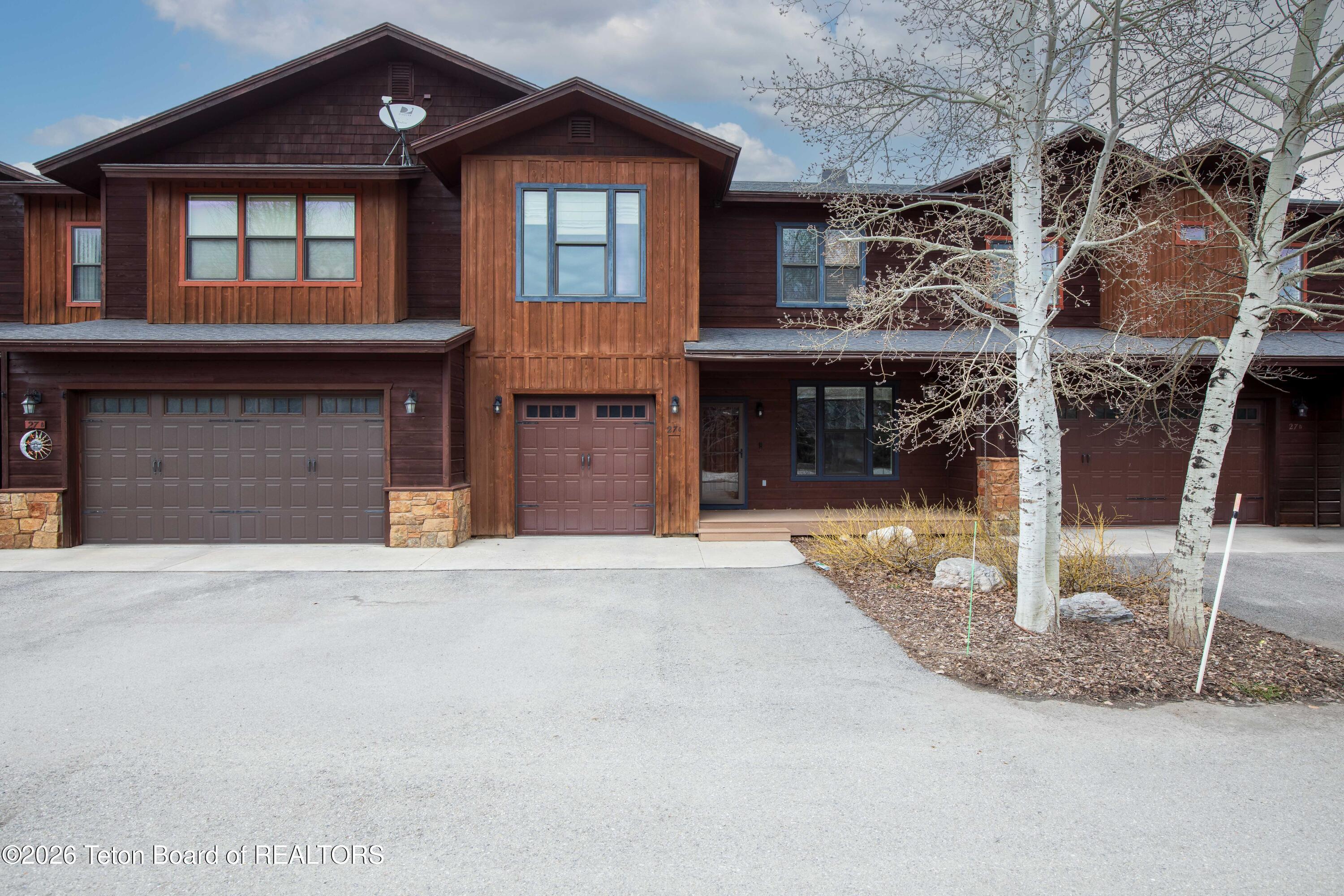 27 BLUE WING Lane C