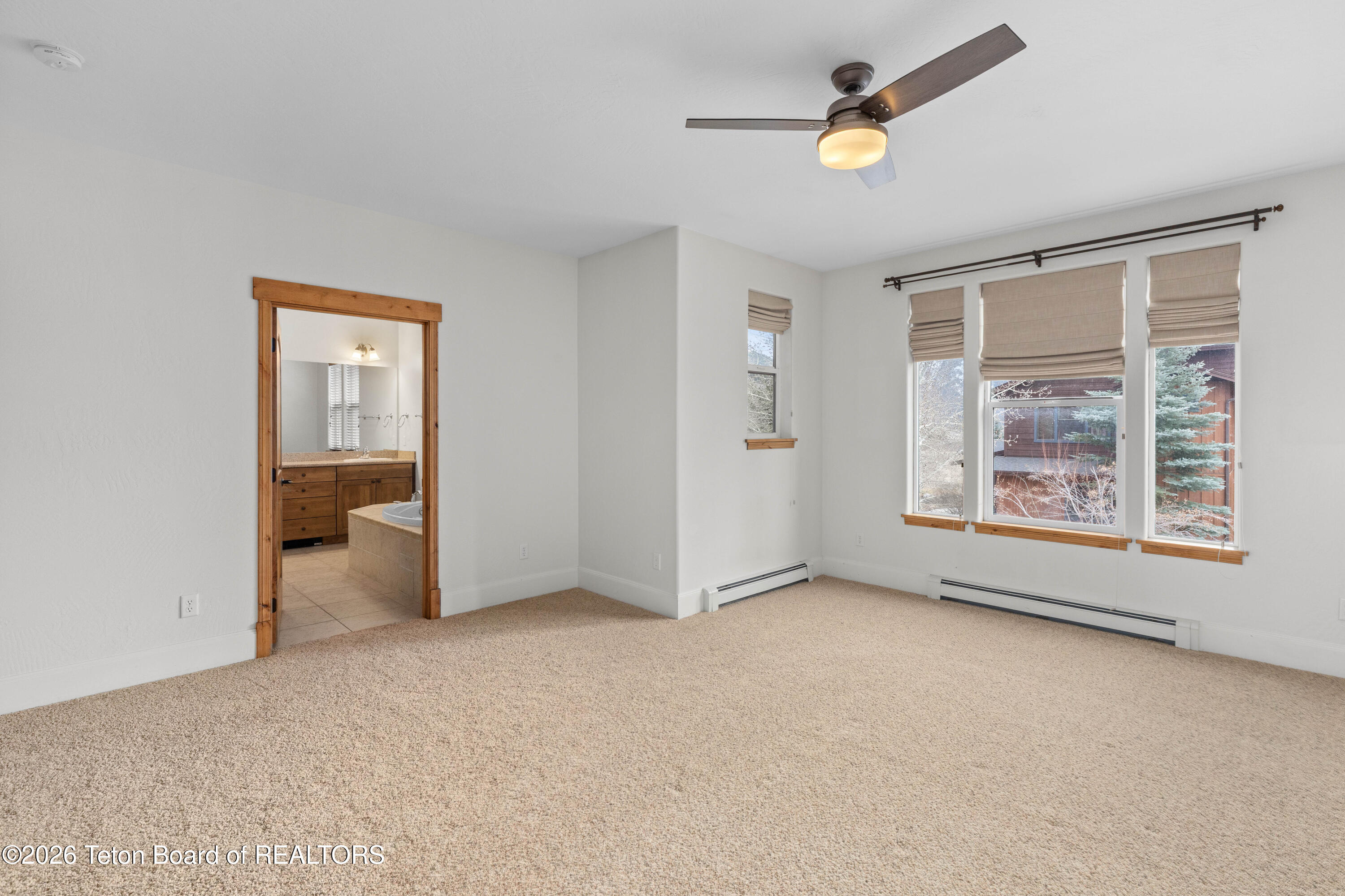 27 BLUE WING Lane C