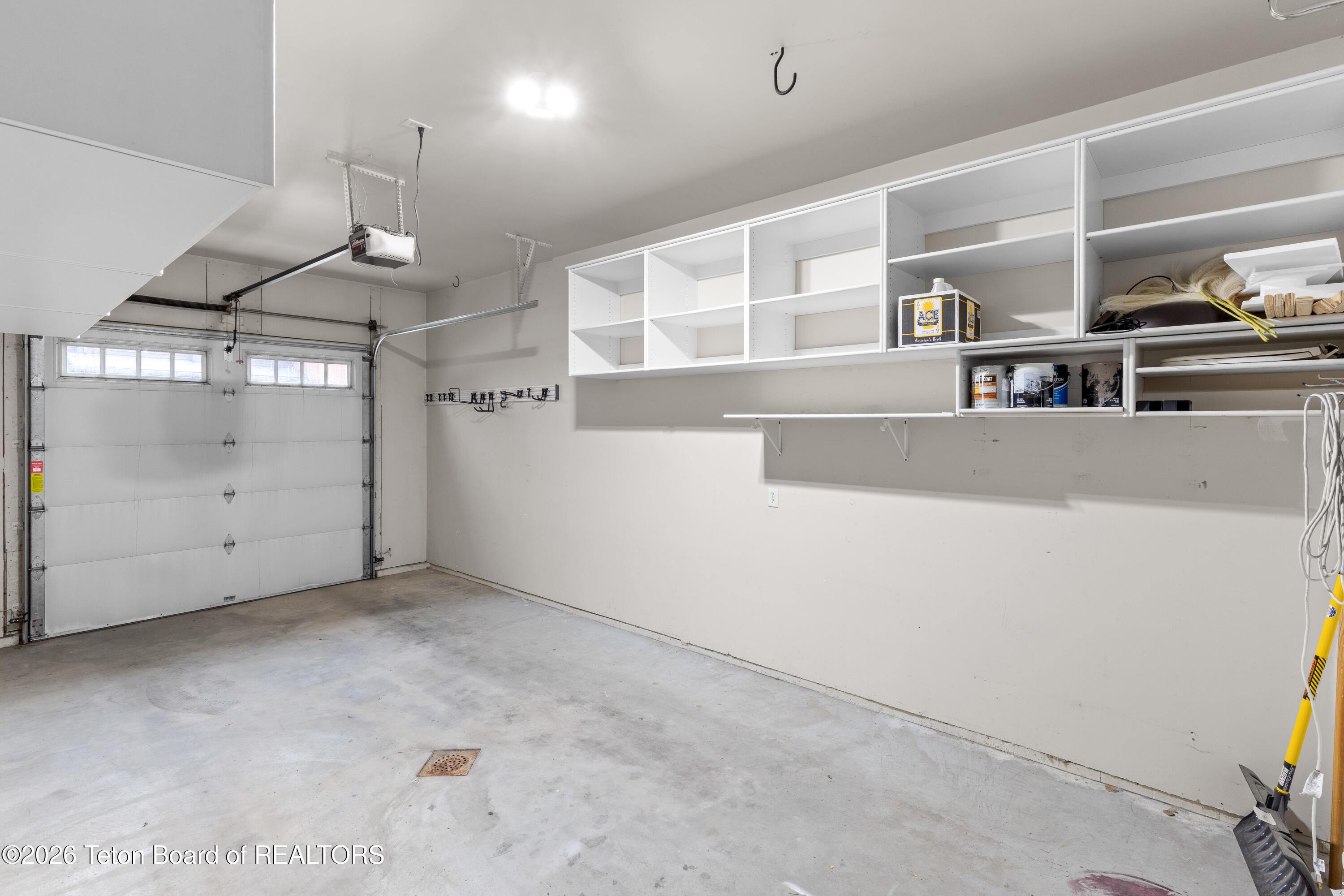 27 BLUE WING Lane C