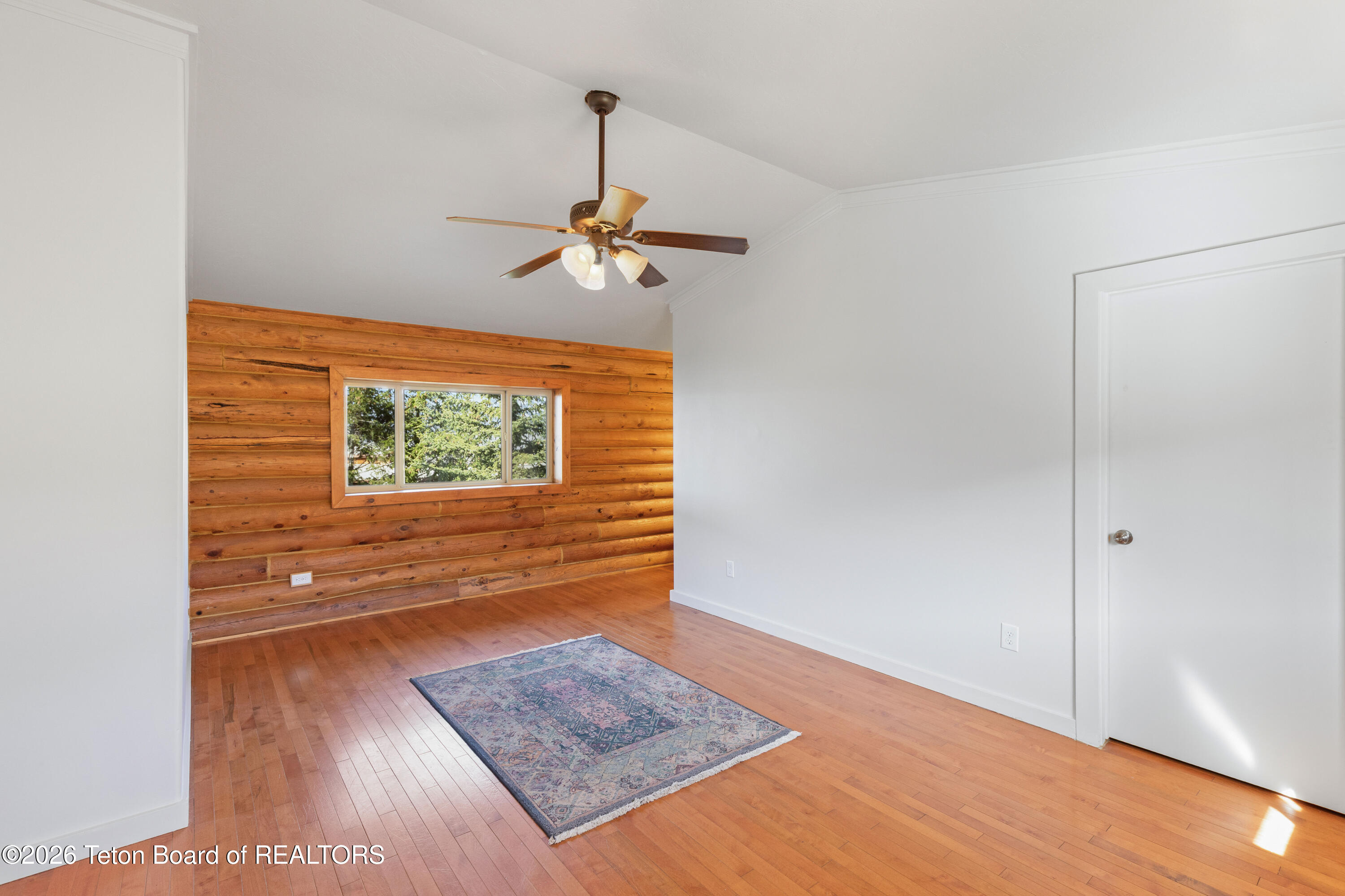898 SADDLE Drive