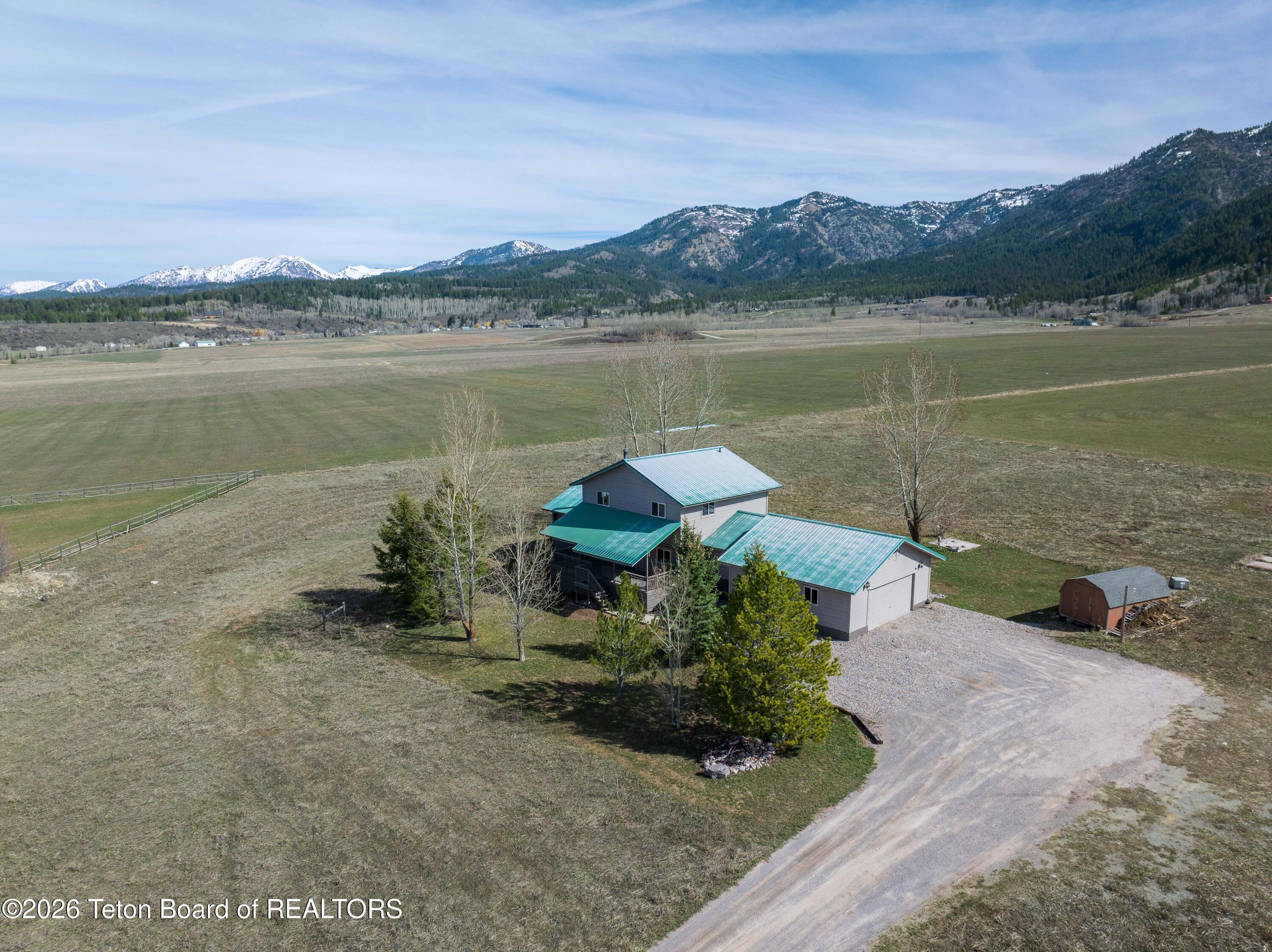 898 SADDLE Drive