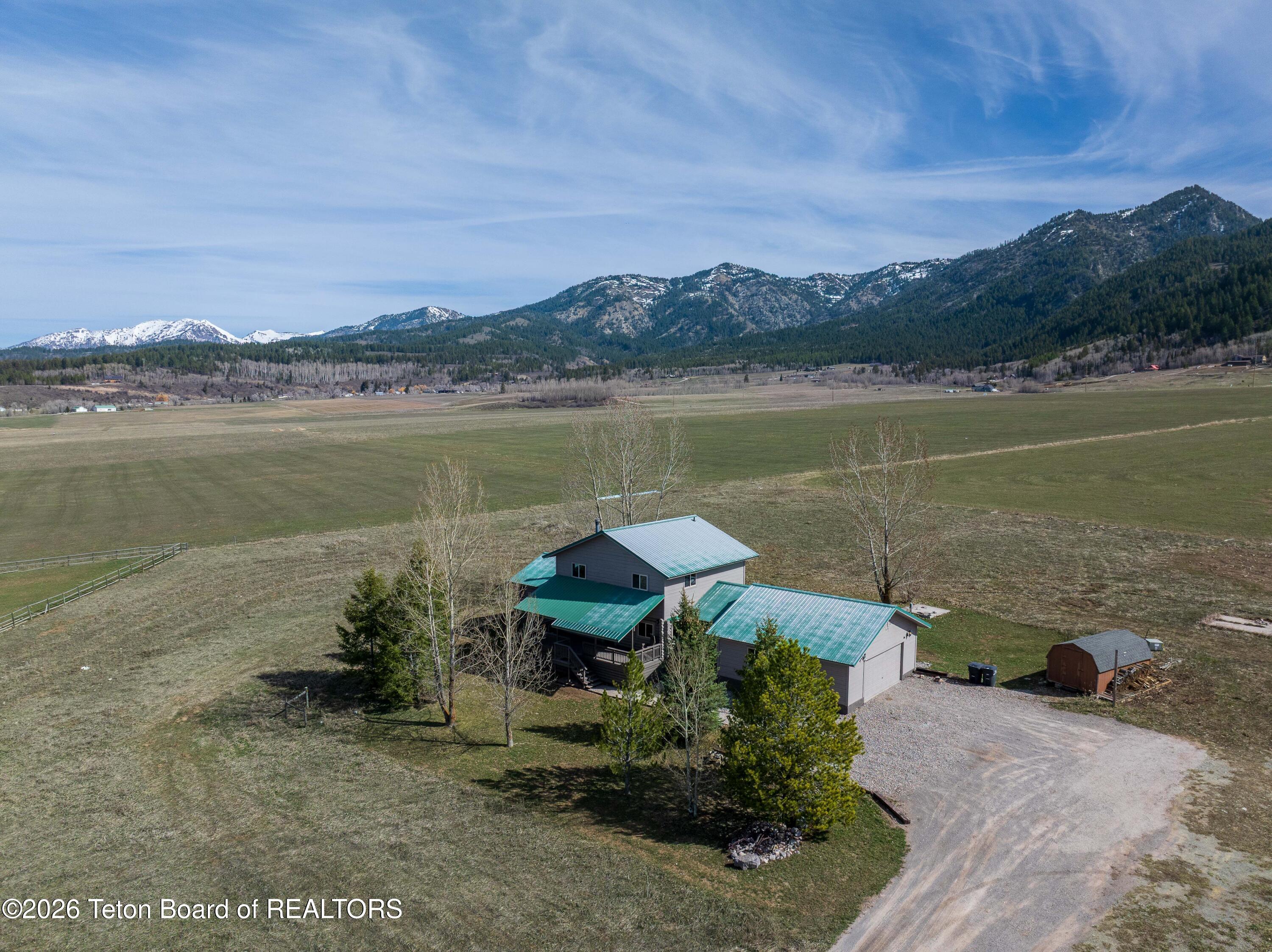 898 SADDLE Drive