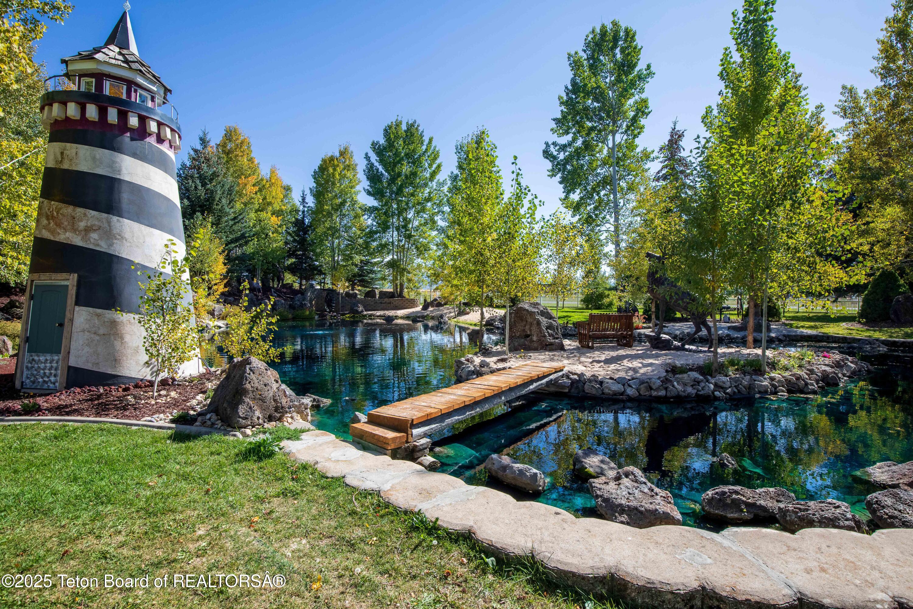 1255 LOST CREEK Road