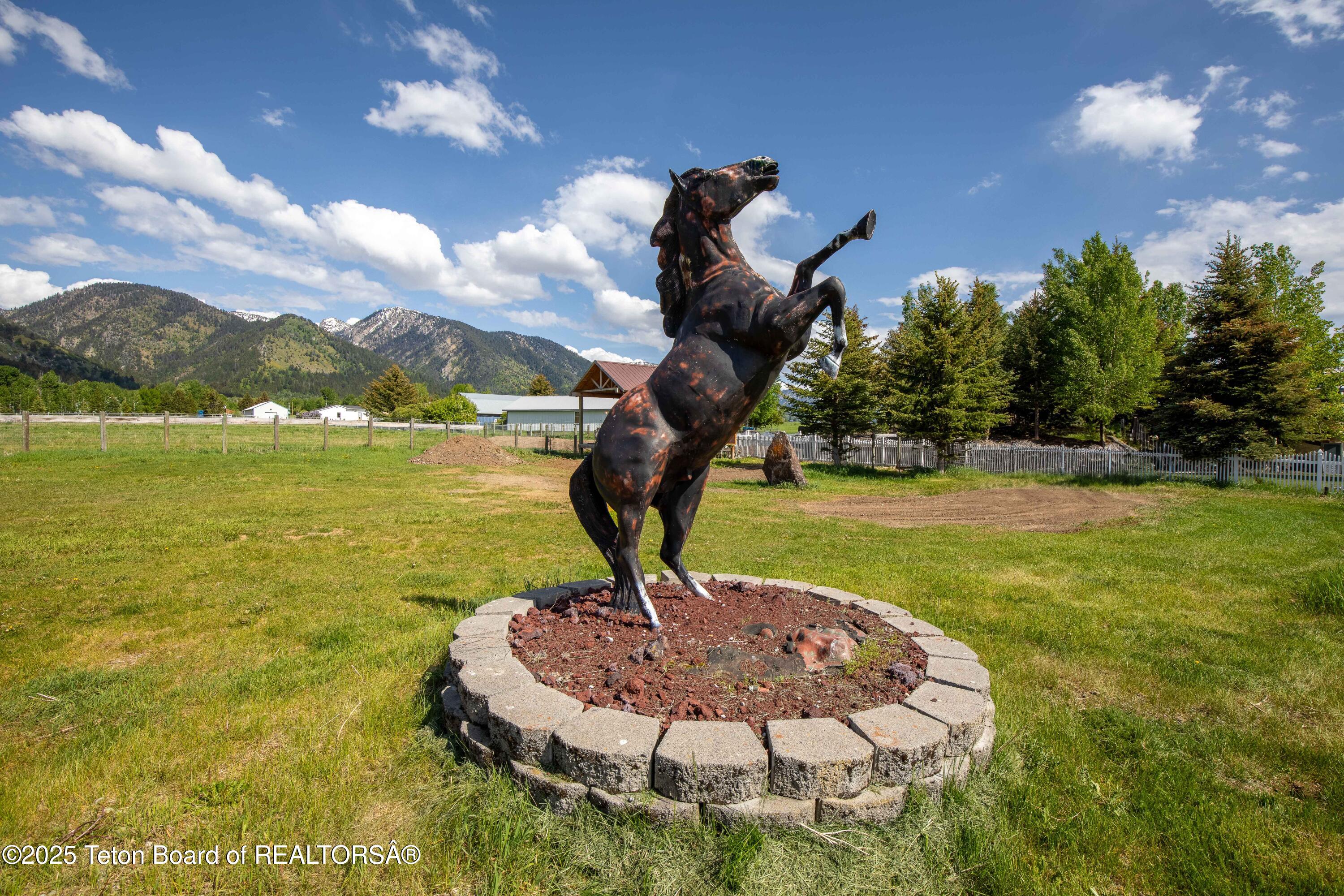 1255 LOST CREEK Road