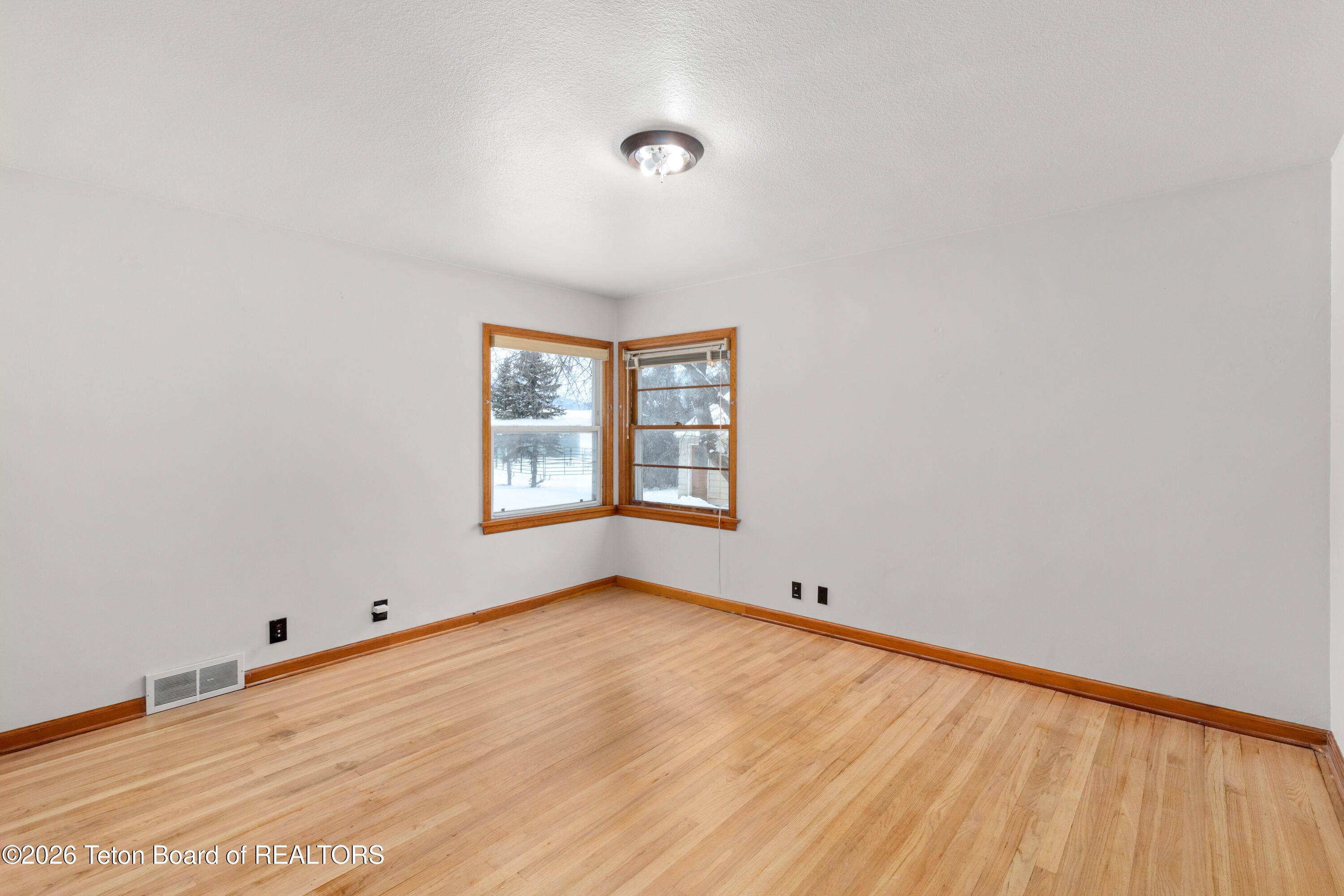 2226 IRWIN NORTH Road