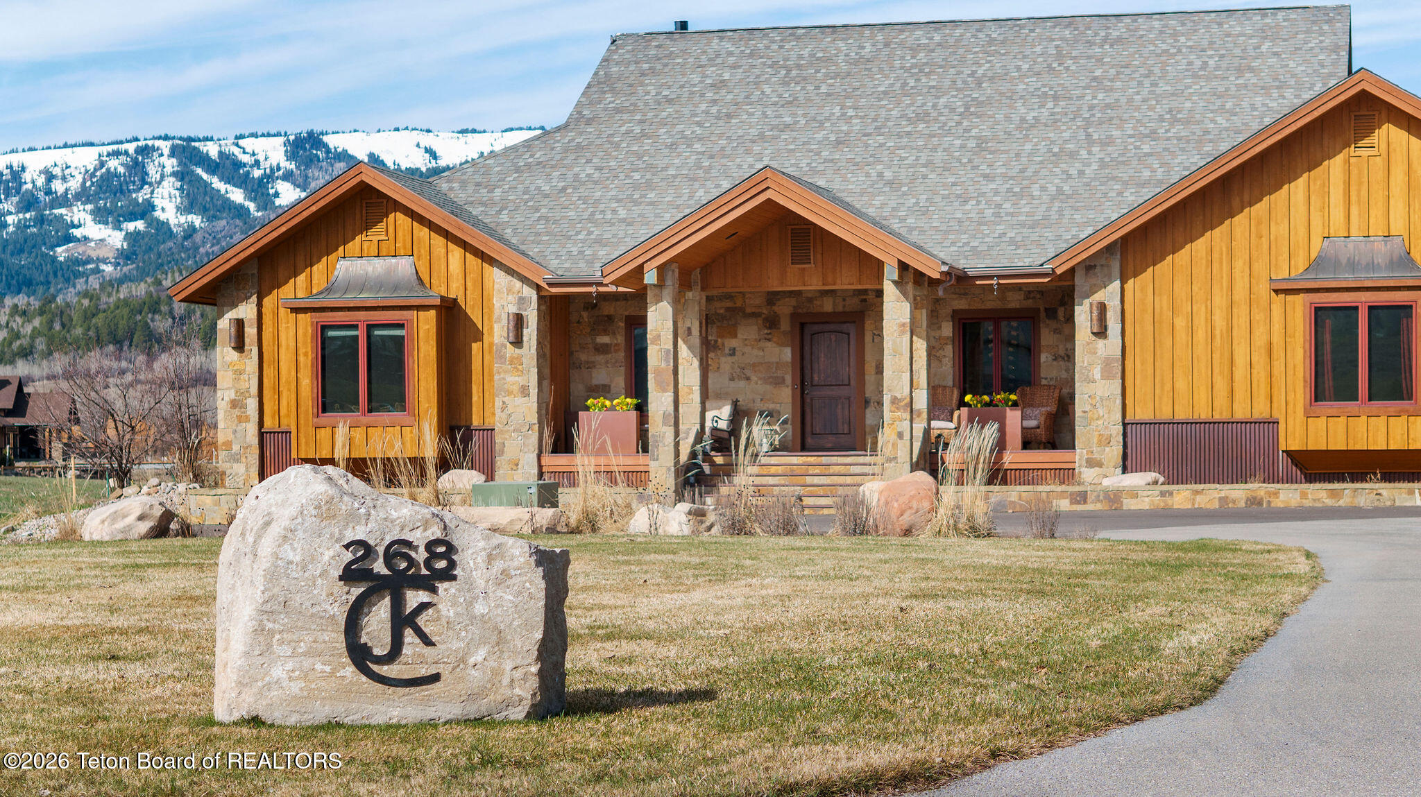 268 WILLOW LAKE Drive