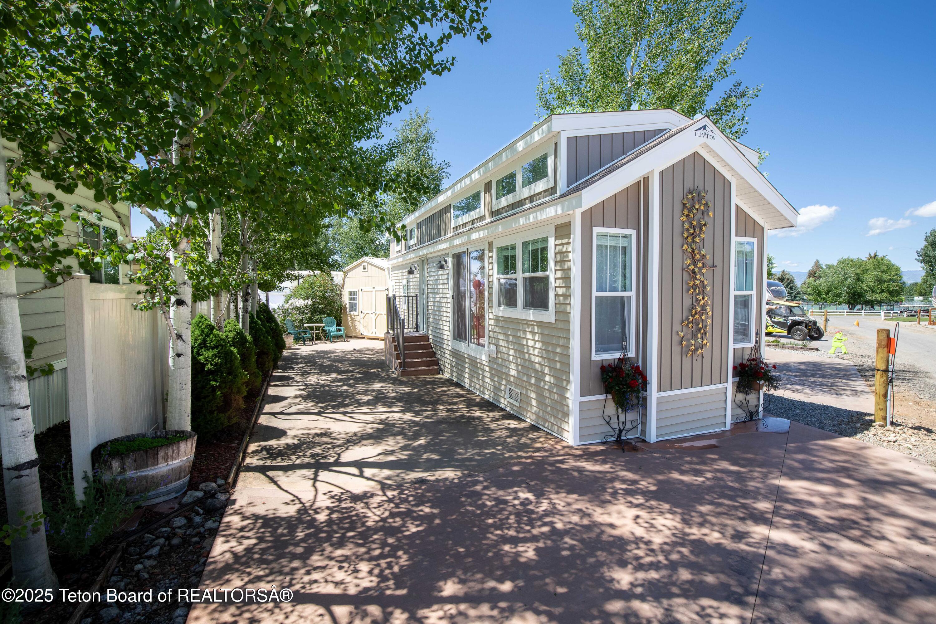 110 OXBOW Drive