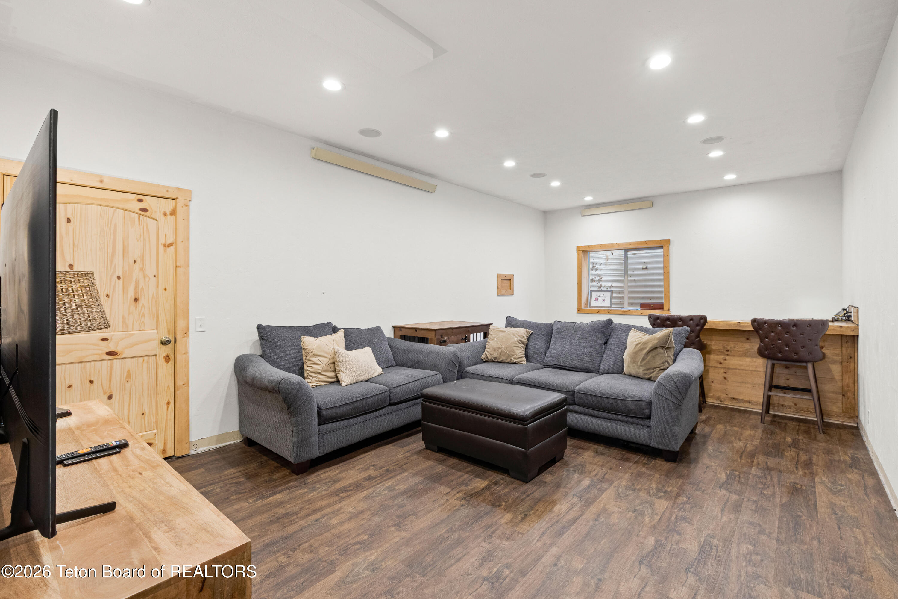 96 OAK Drive
