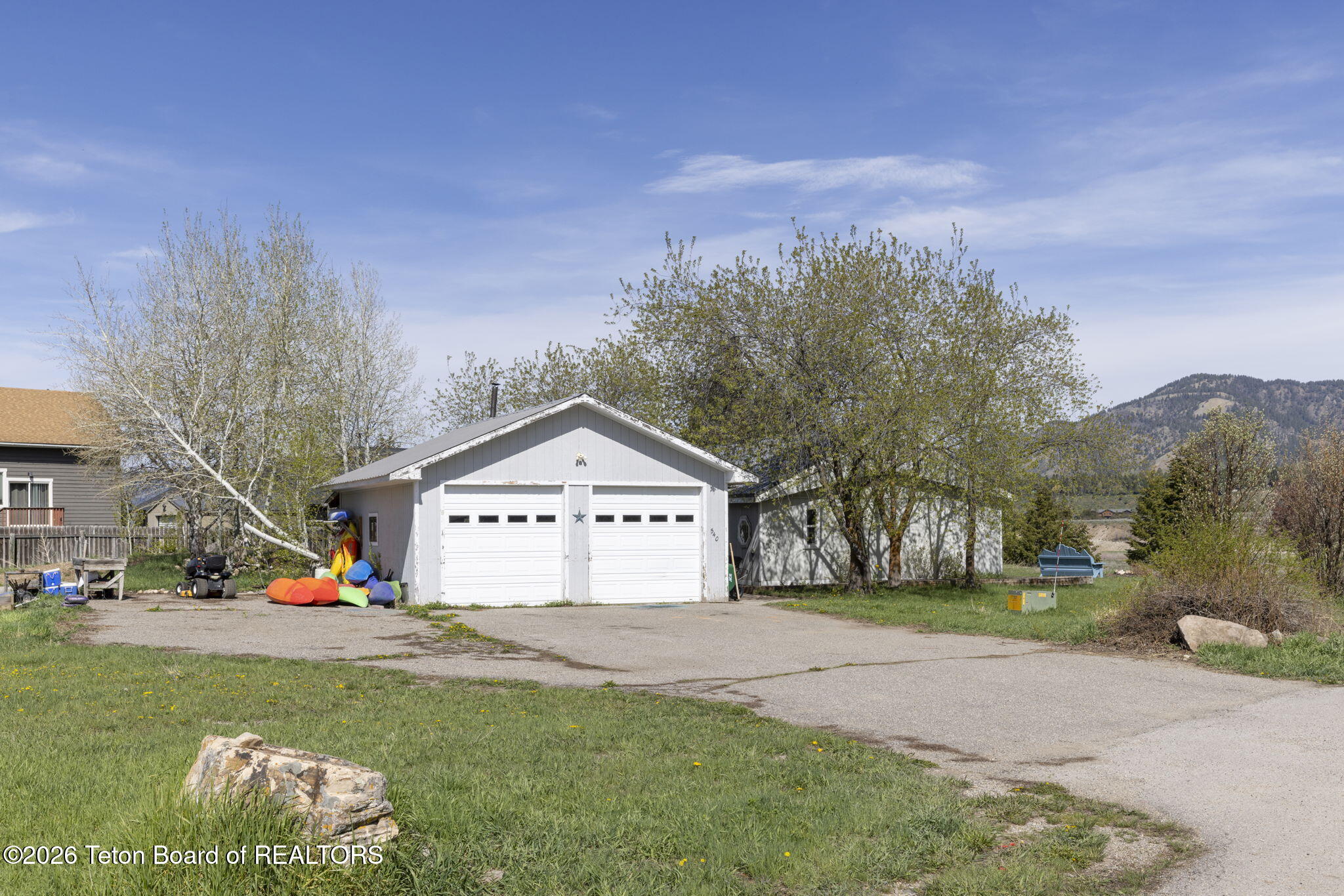 540 FOREST CIRCLE Drive