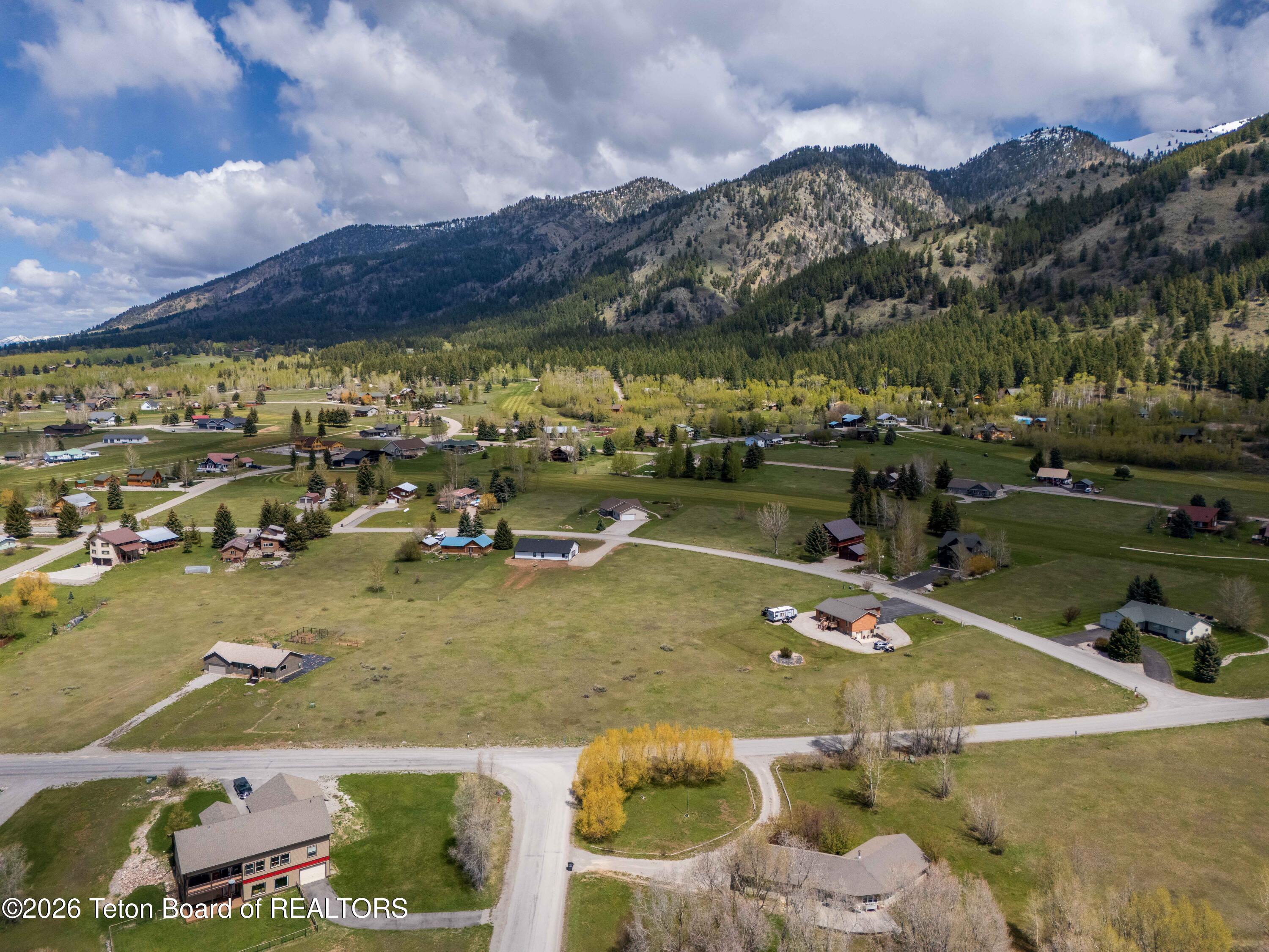 905 CEDAR CREEK Drive