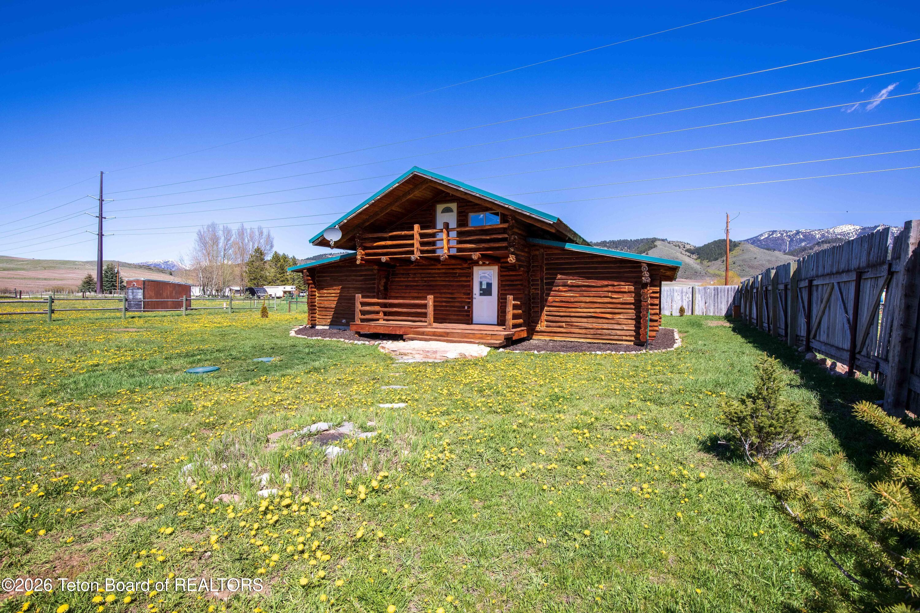 81 MEADOWLARK Lane