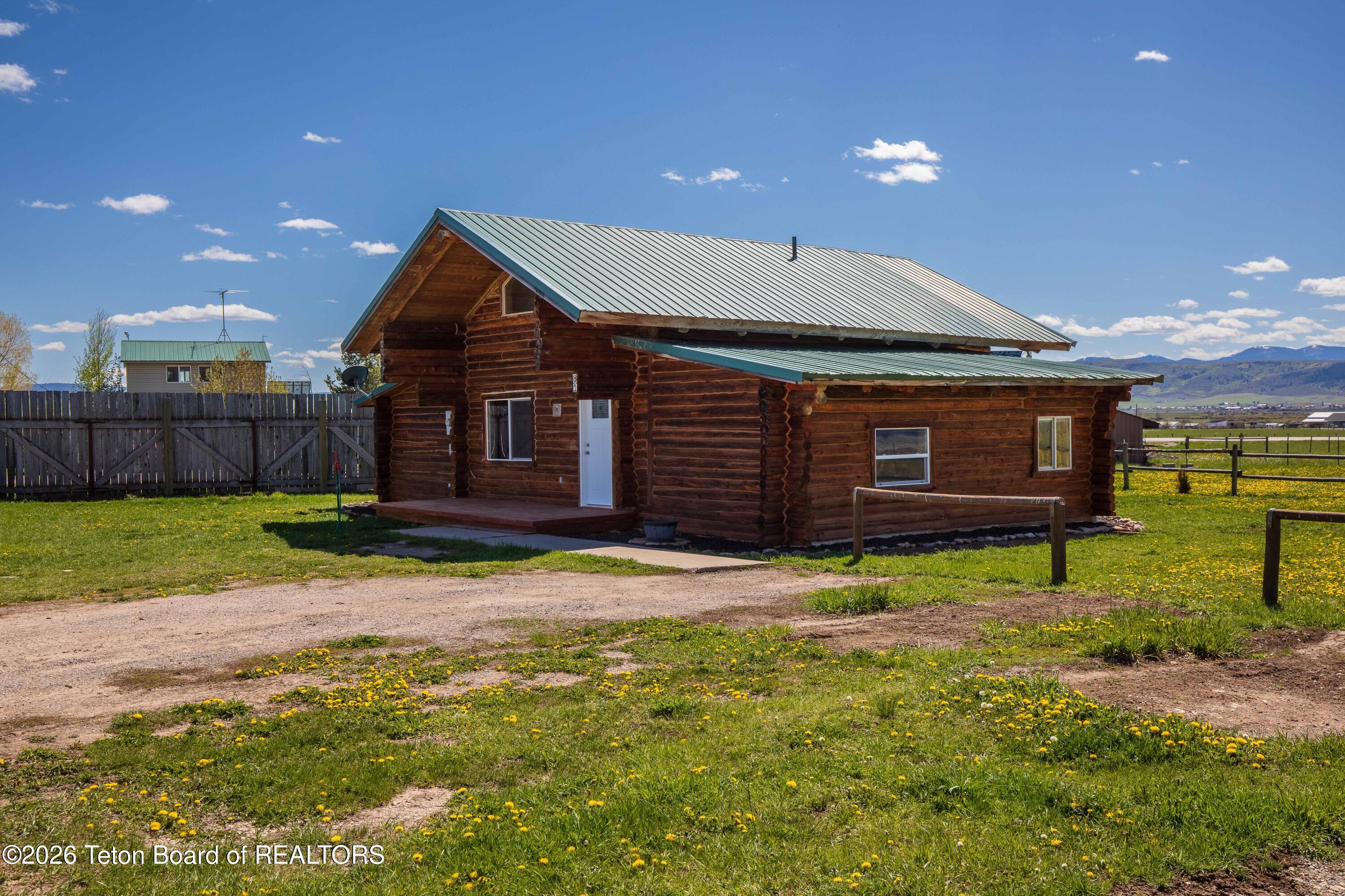 81 MEADOWLARK Lane
