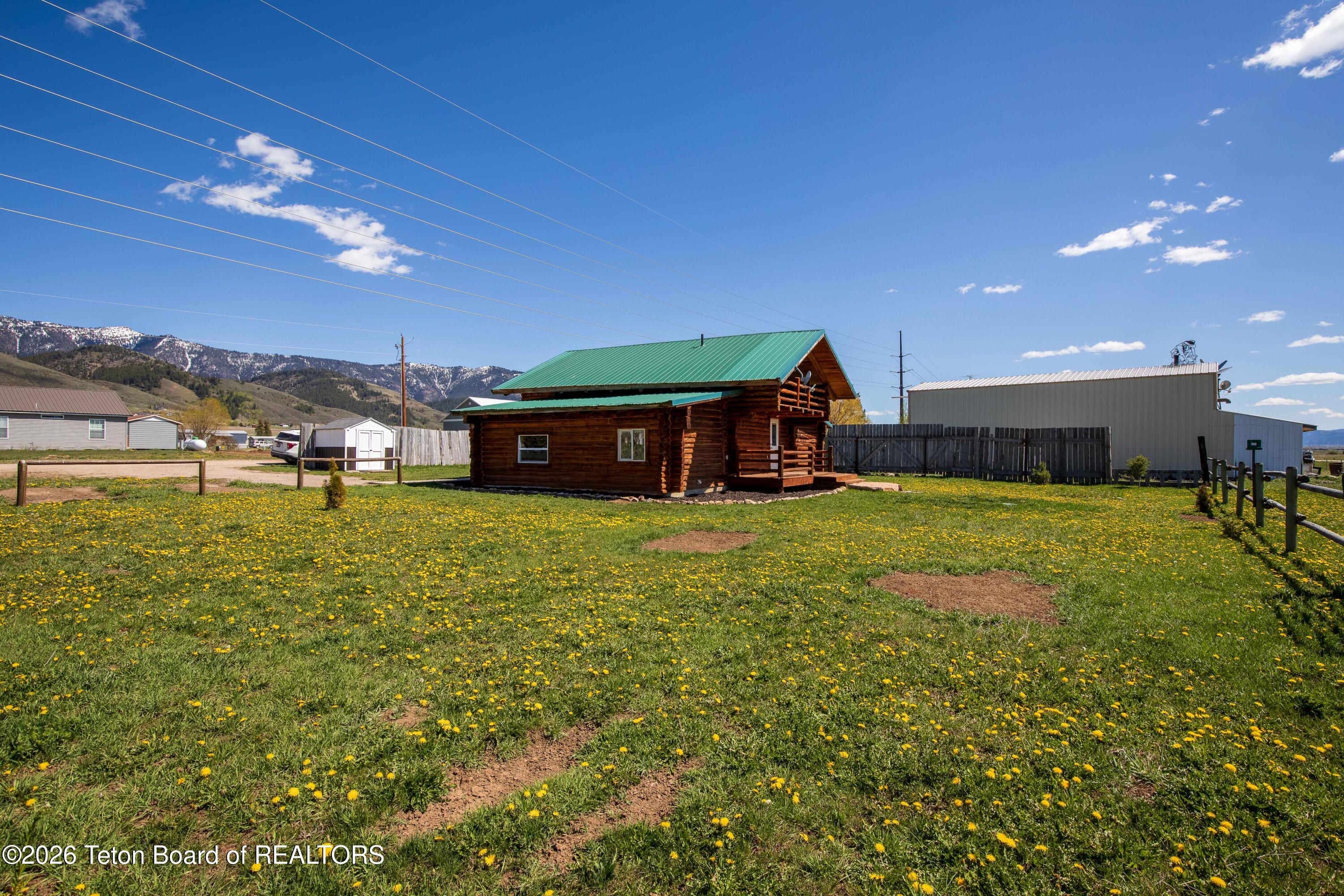 81 MEADOWLARK Lane