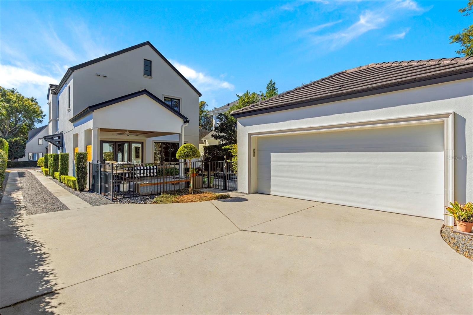 721 PANSY AVE