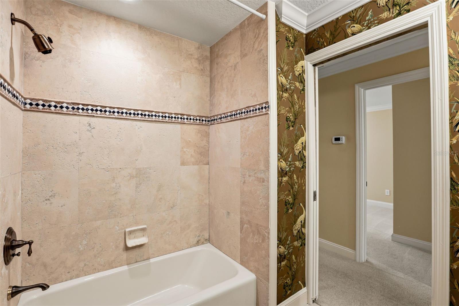 1134 WASHINGTON AVE #13C