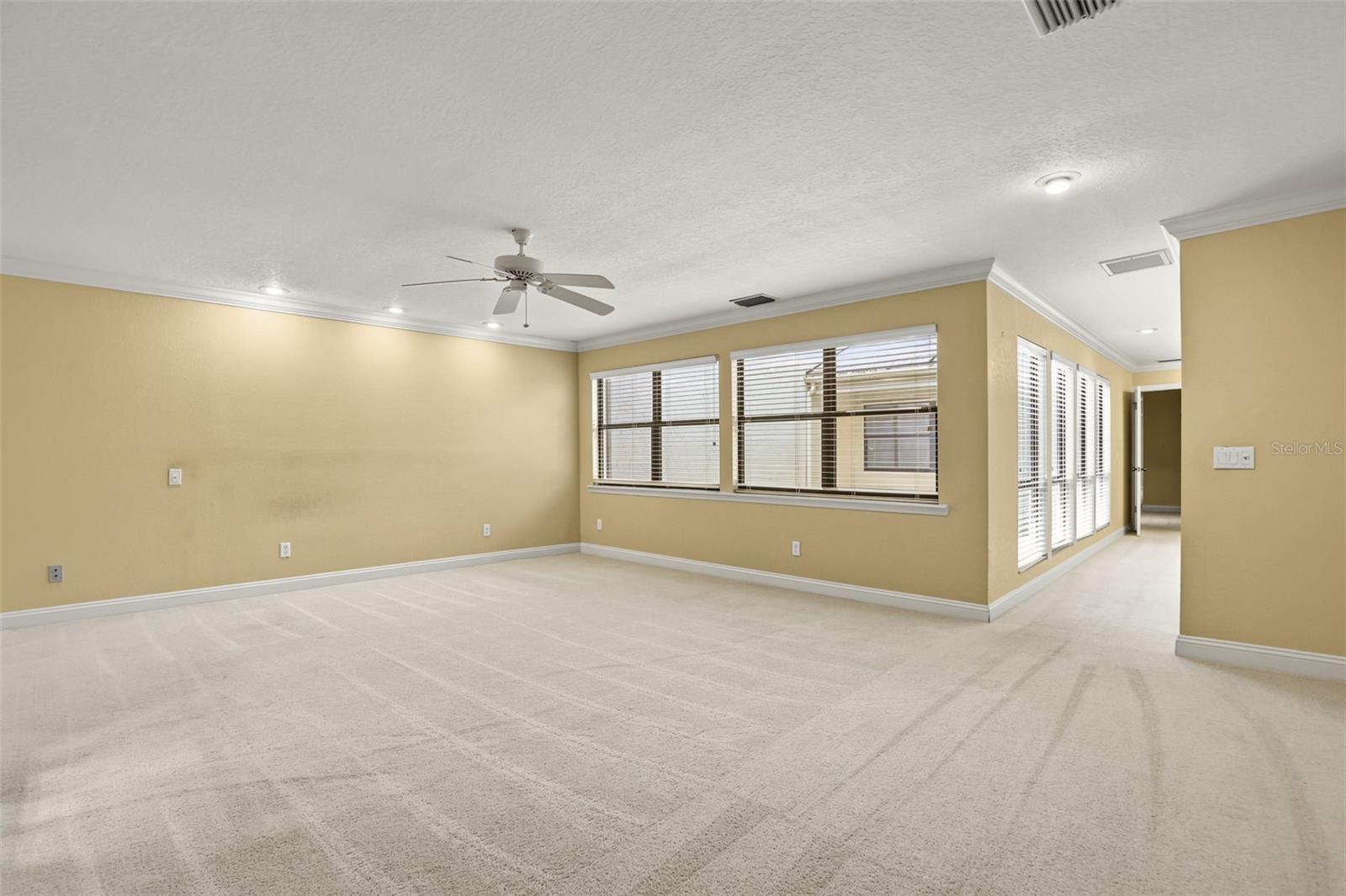 1134 WASHINGTON AVE #13C