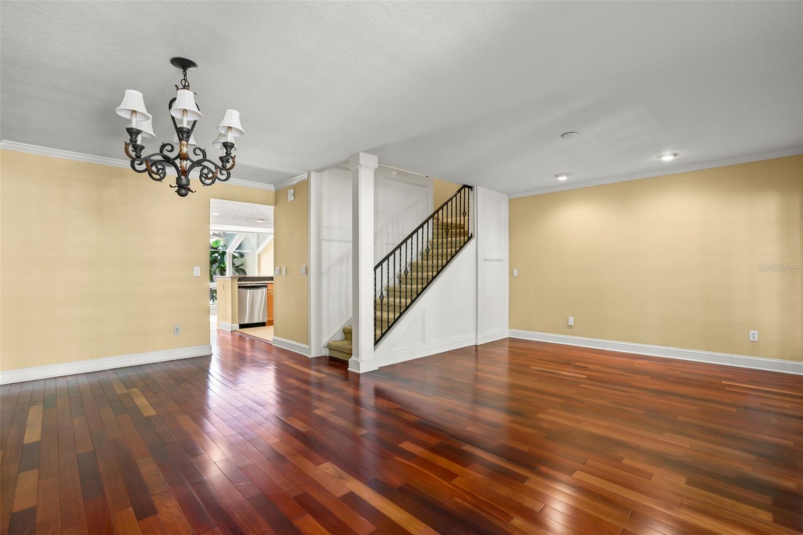 1134 WASHINGTON AVE #13C