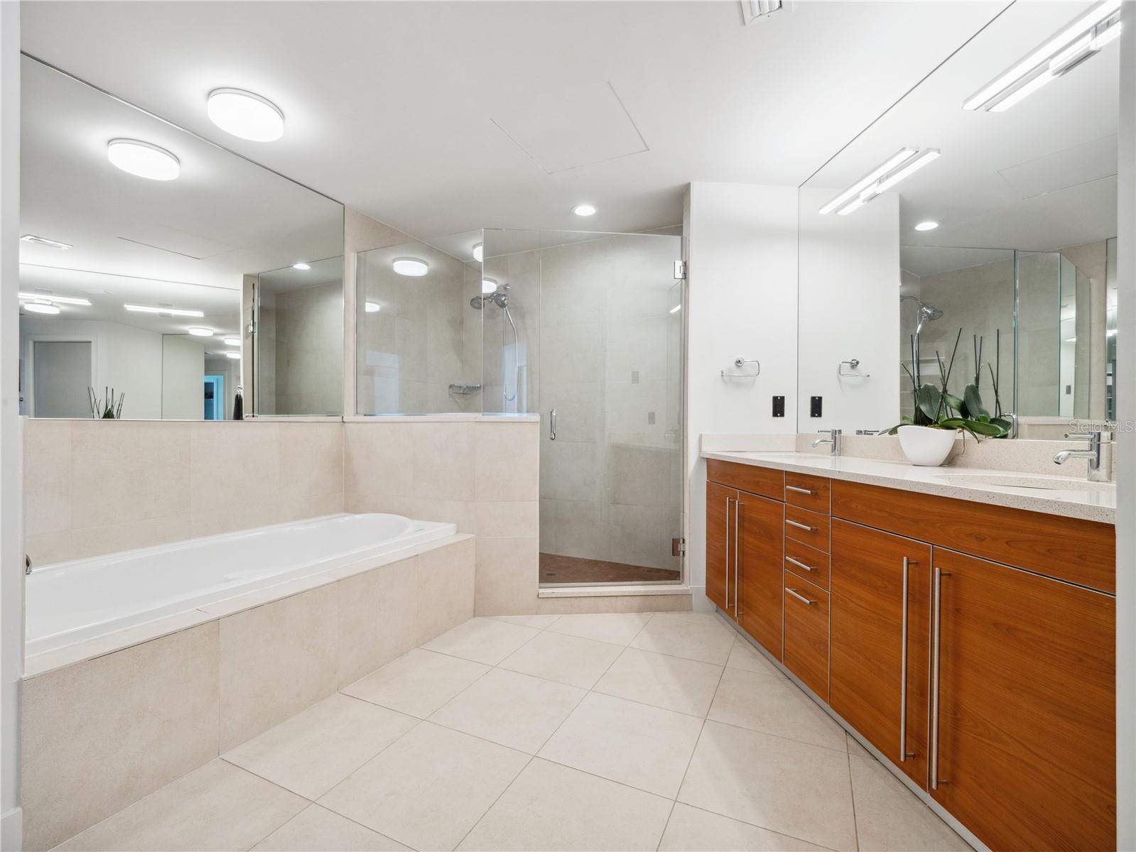 260 S OSCEOLA AVE #1001