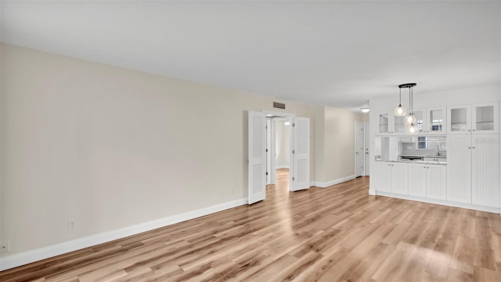 1250 S DENNING DR #127