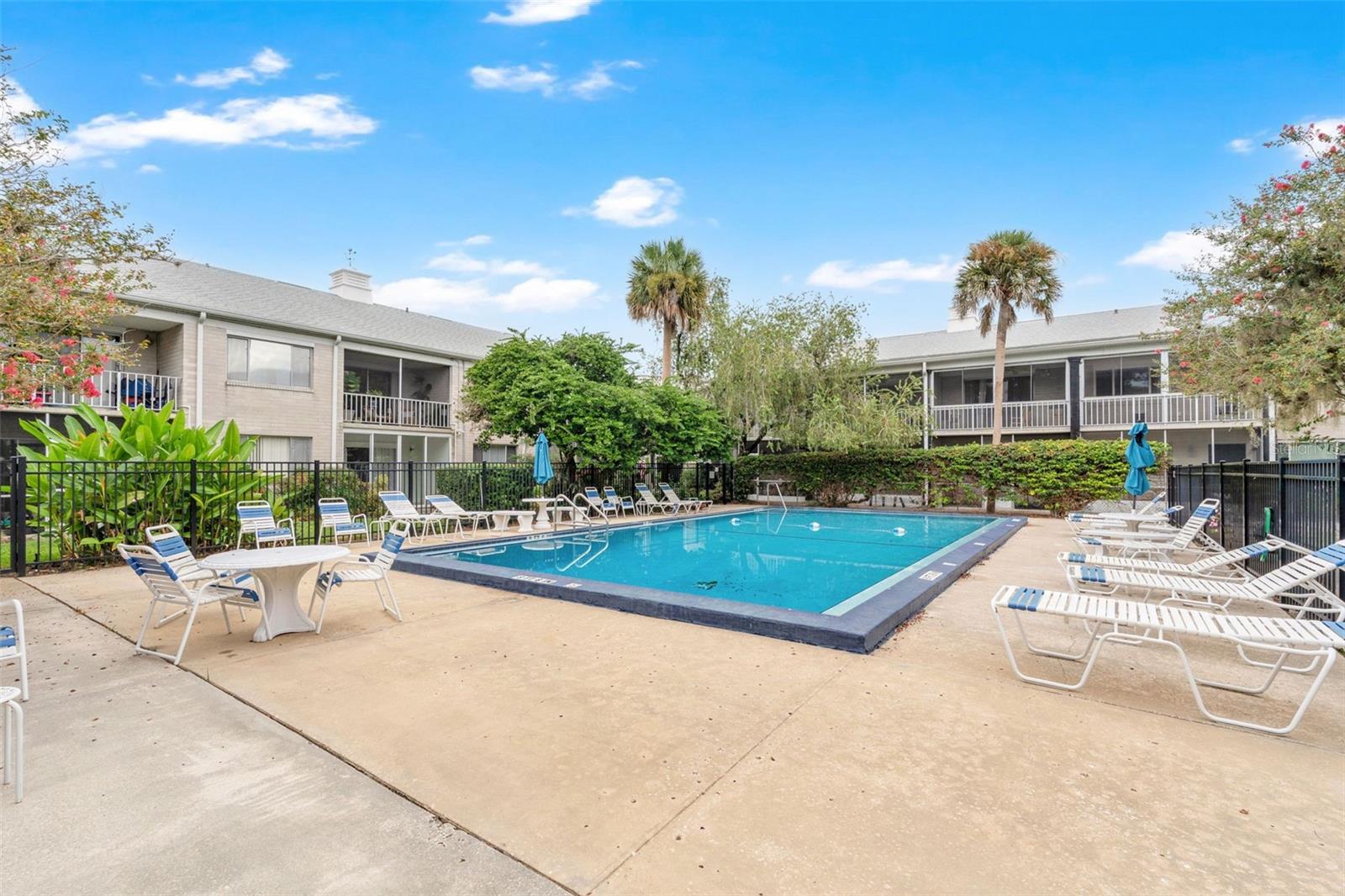 1250 S DENNING DR #127