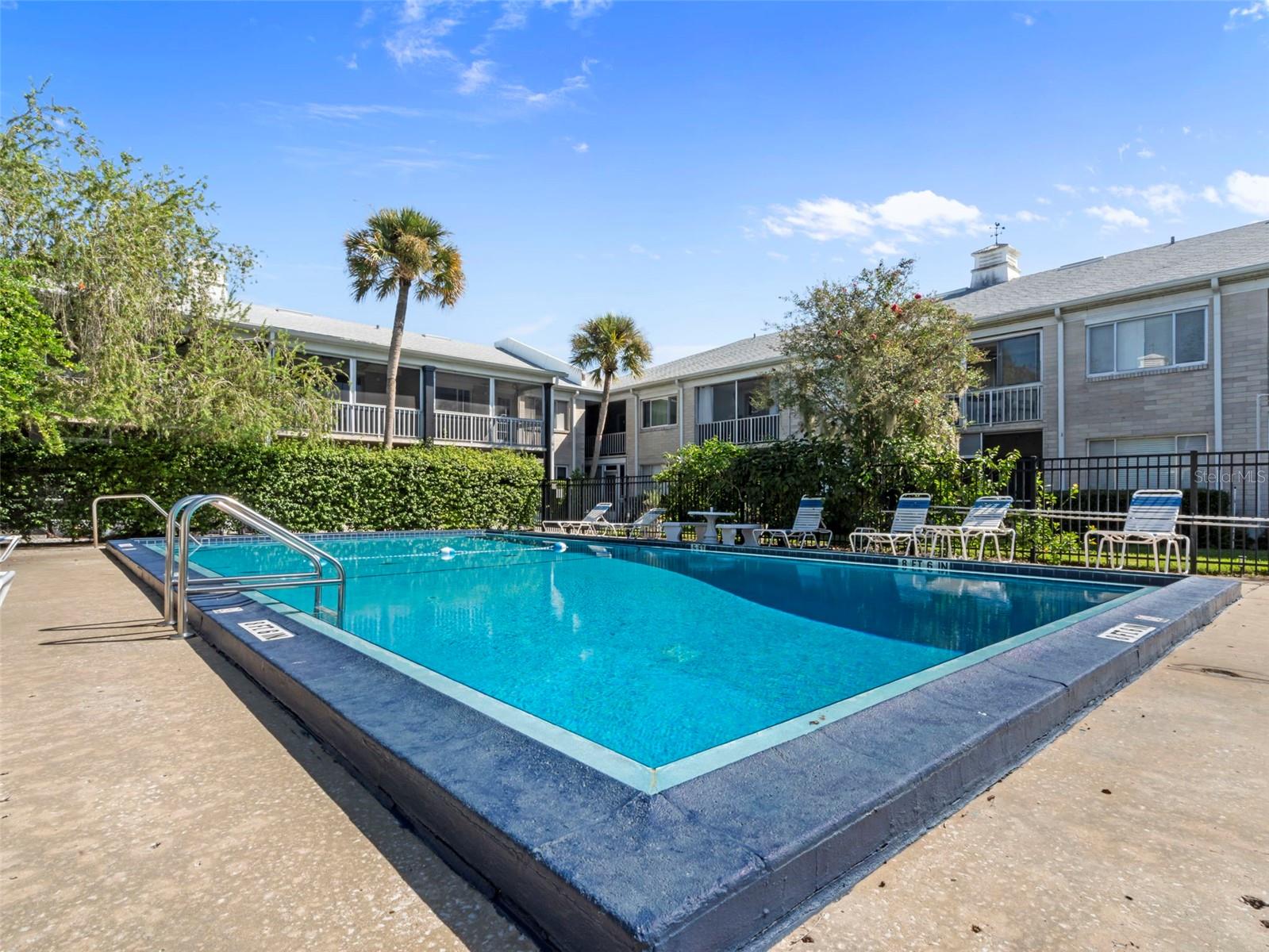 1250 S DENNING DR #127