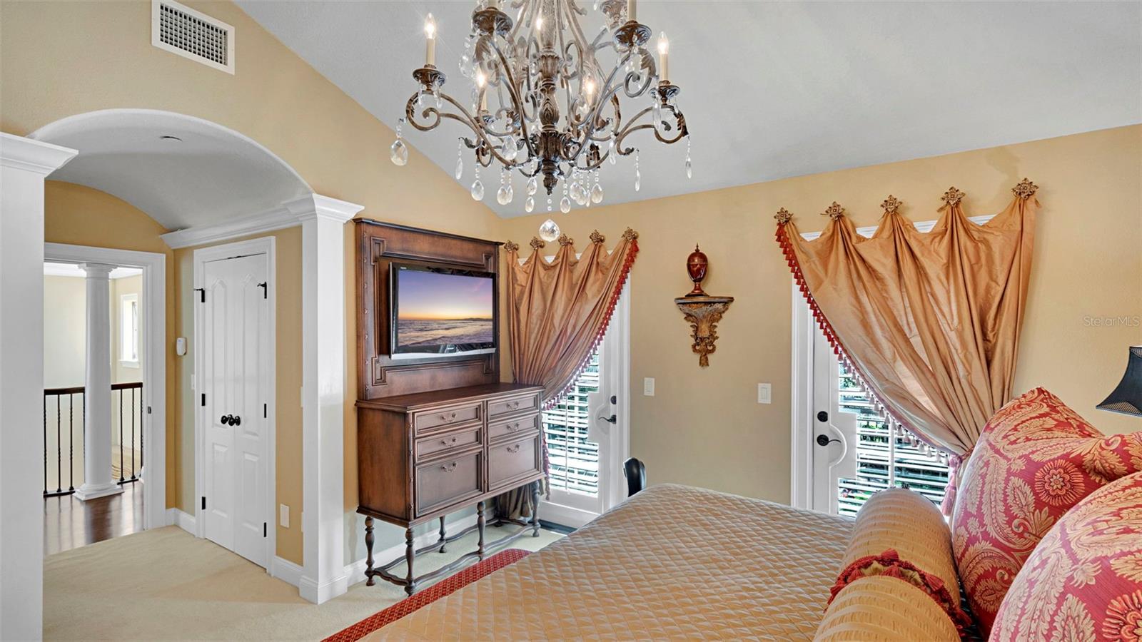 1256 S PENNSYLVANIA AVE #9