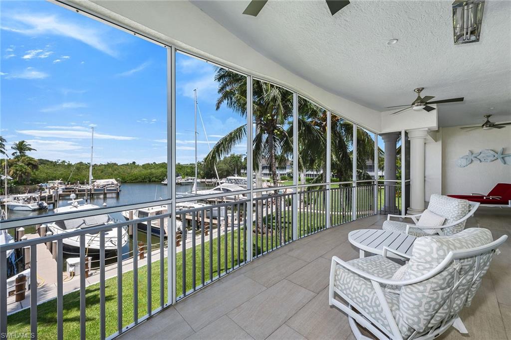 1749 Gulfstar DR S # 403