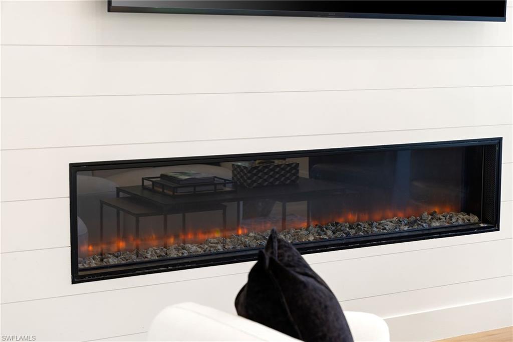 6968 Burnt Sienna CIR