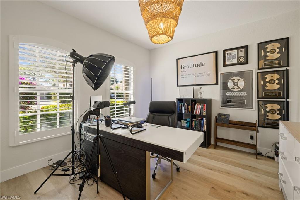 6968 Burnt Sienna CIR