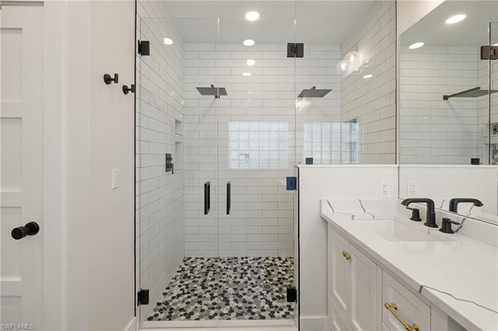 6968 Burnt Sienna CIR