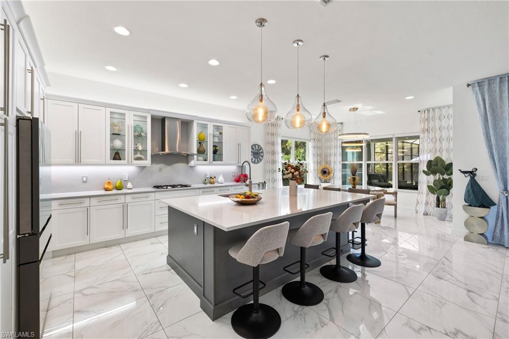 12097 Eucalyptus WAY