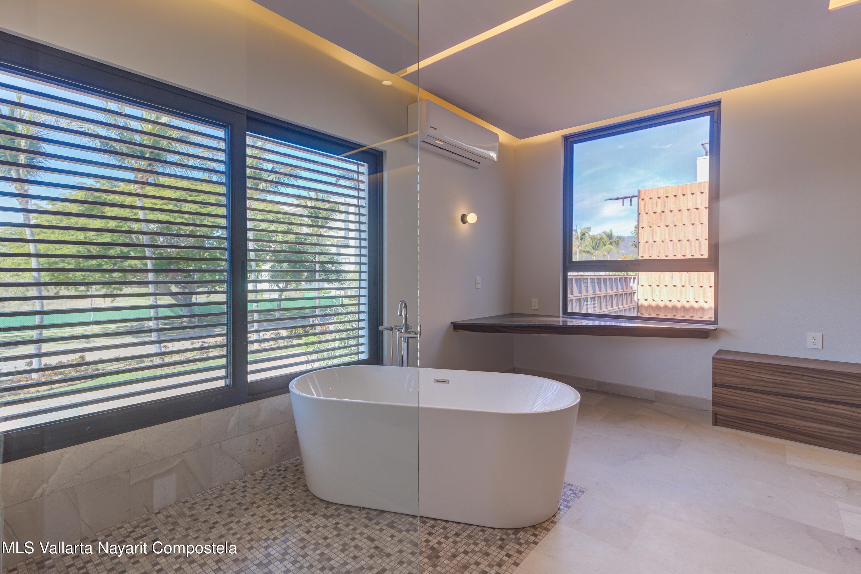 126 Brisa Marina