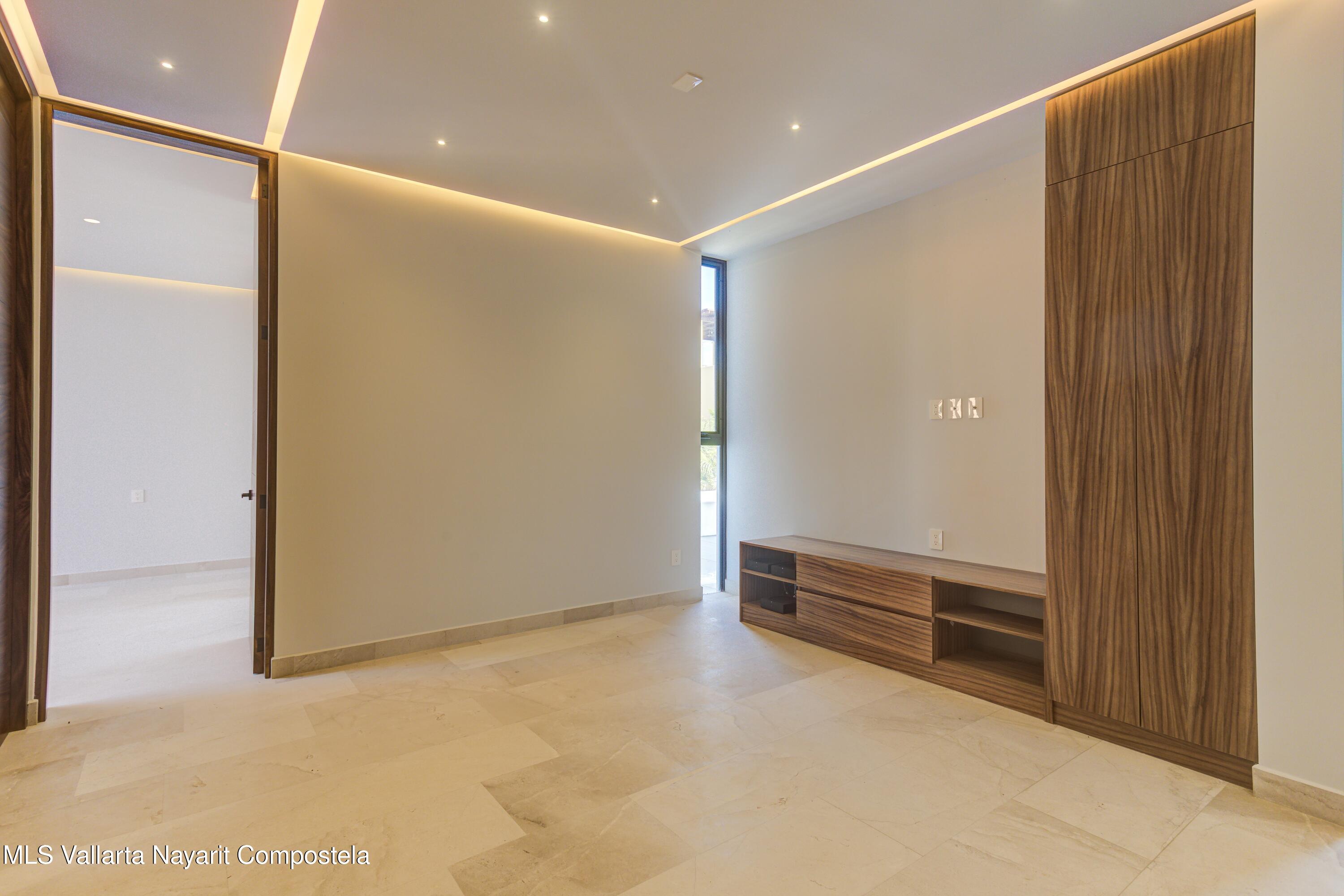 126 Brisa Marina