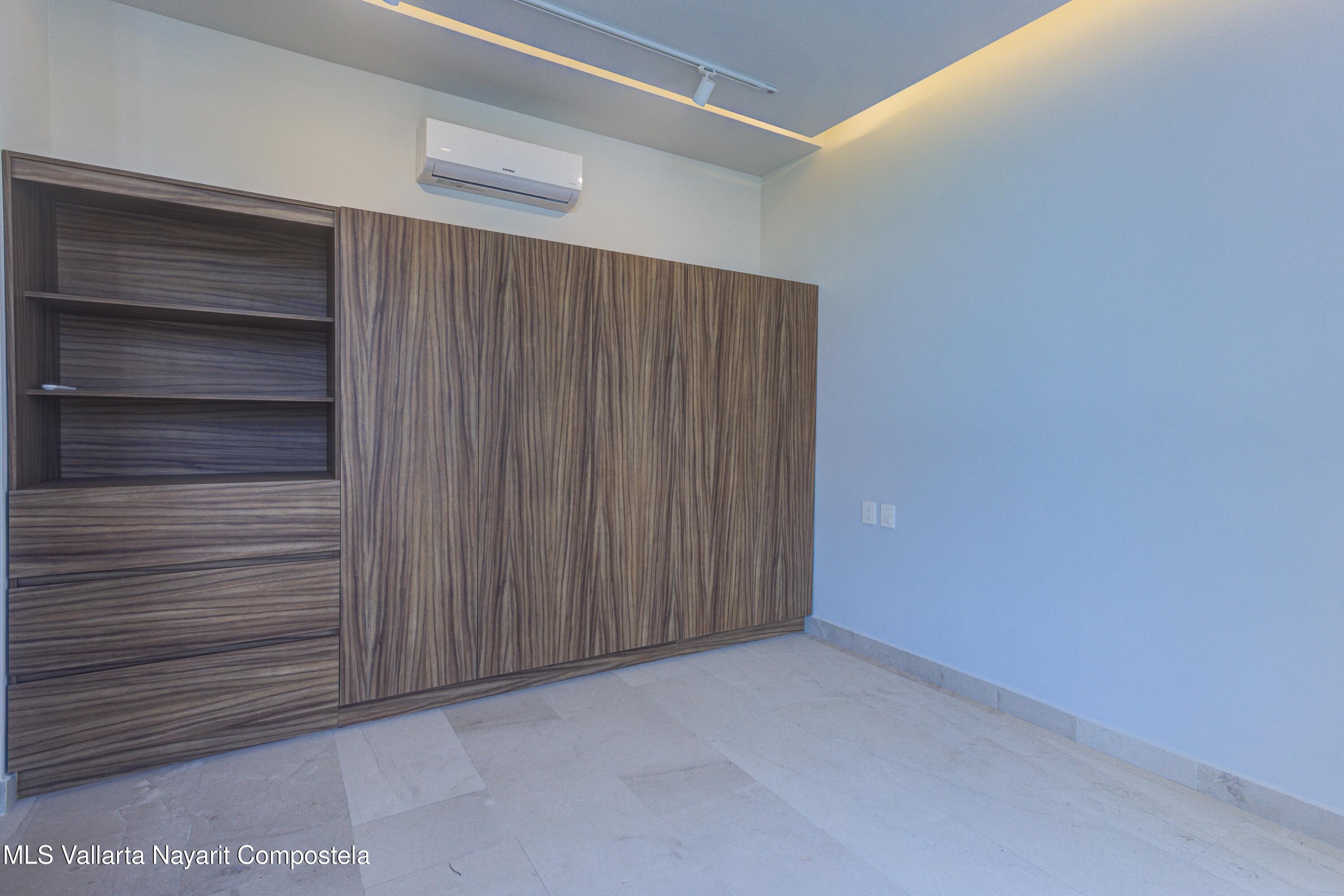 126 Brisa Marina