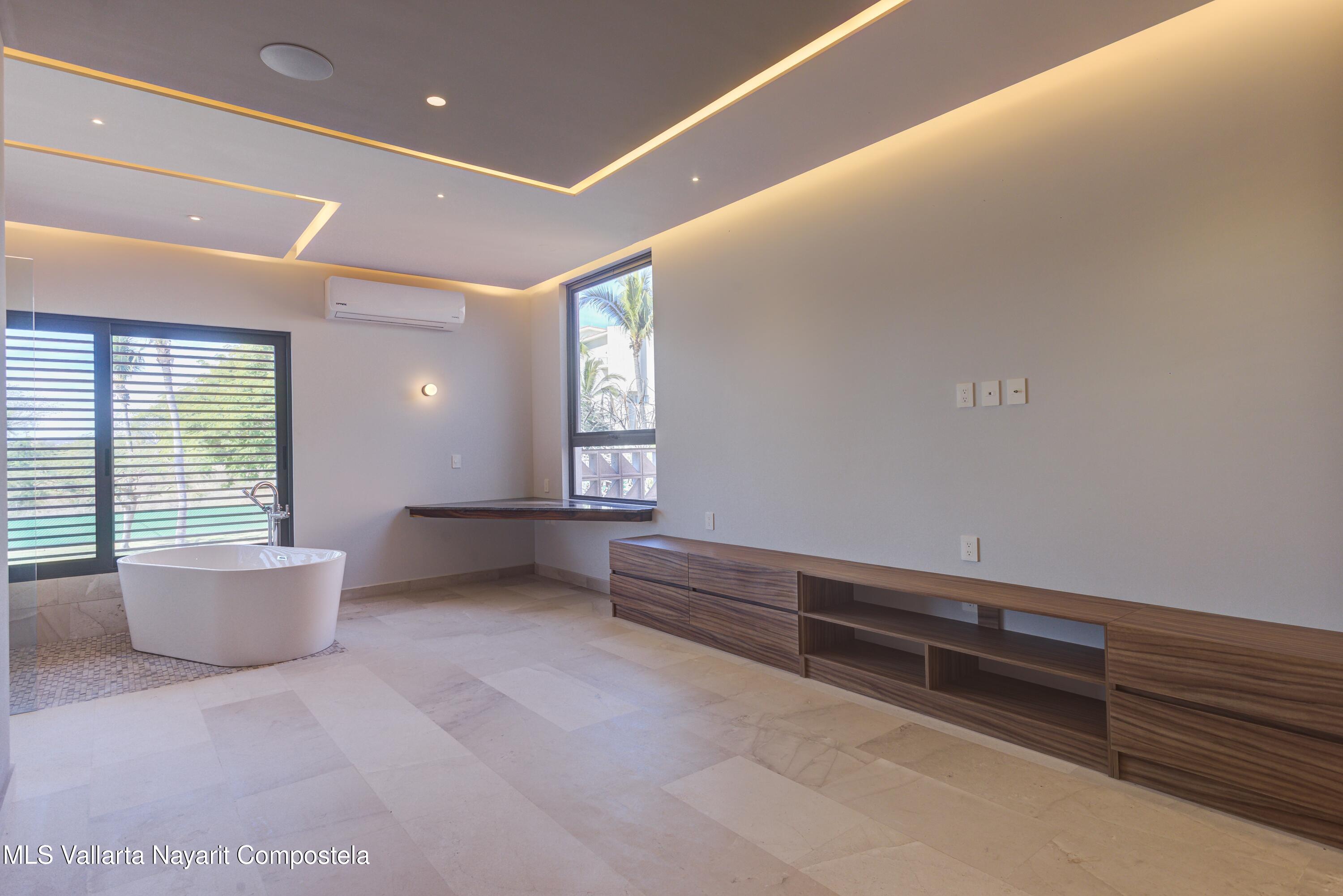 126 Brisa Marina